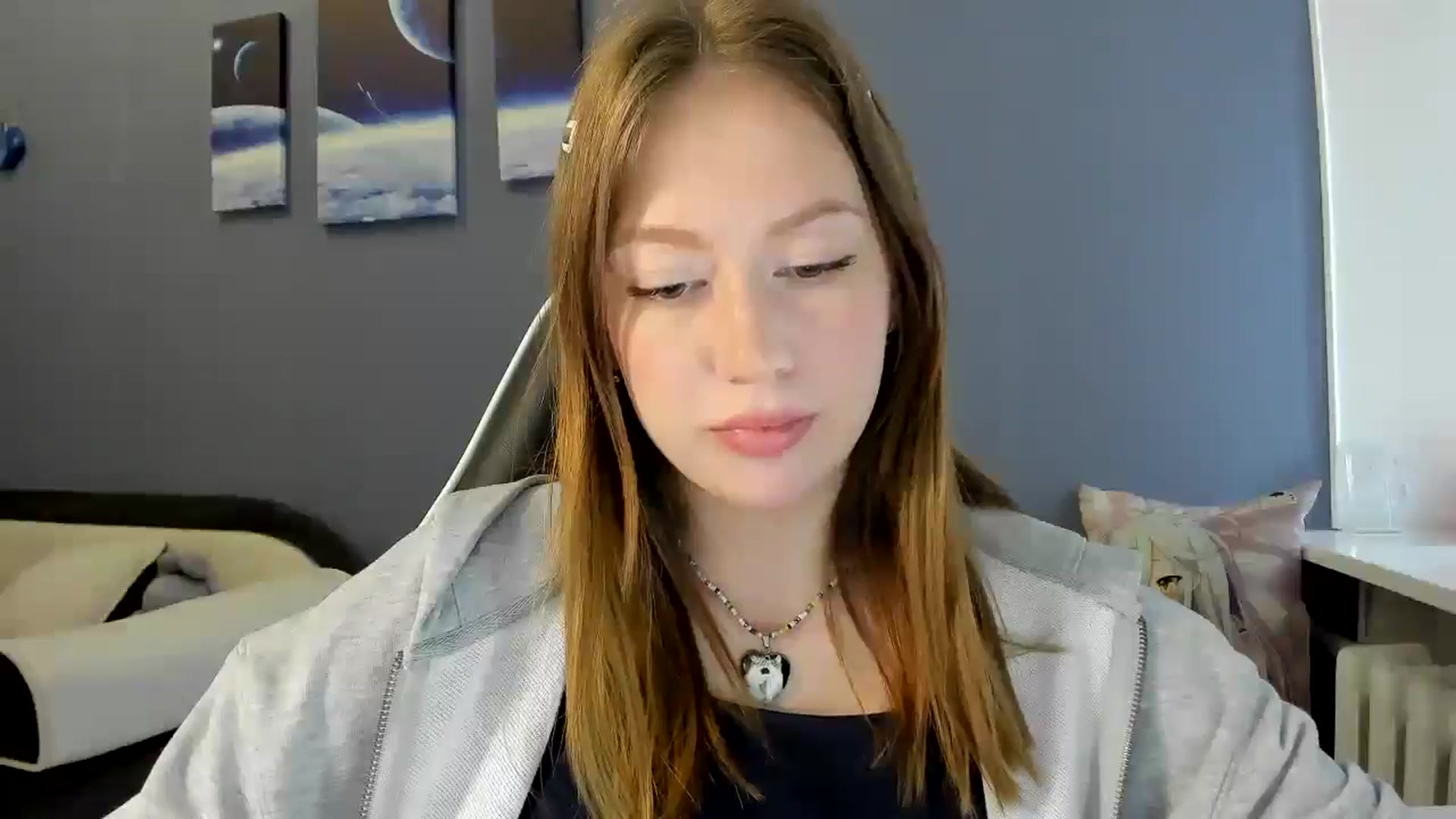 Gallery image thumbnail from RoboSasha's myfreecams stream on, 04/30/2025, 12:52 image 3 of 20