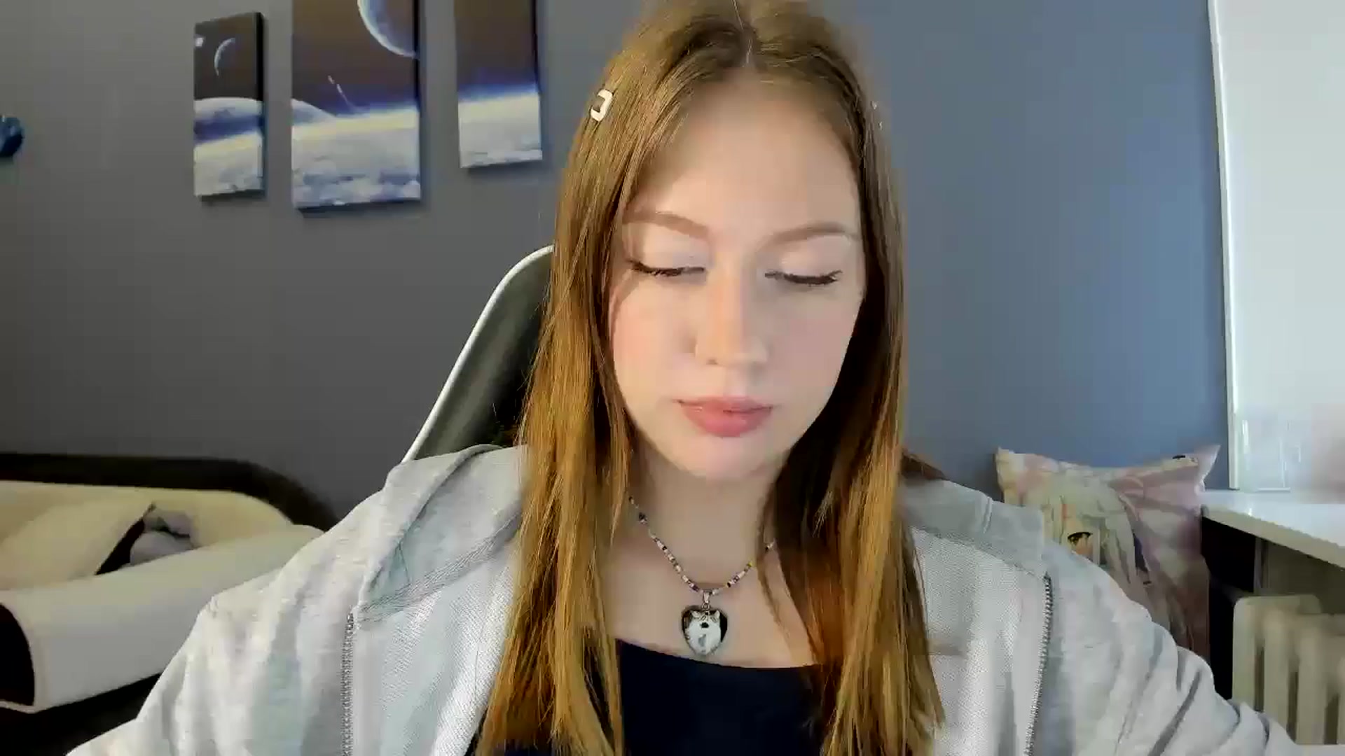 Gallery image thumbnail from RoboSasha's myfreecams stream on, 04/30/2025, 12:52 image 4 of 20