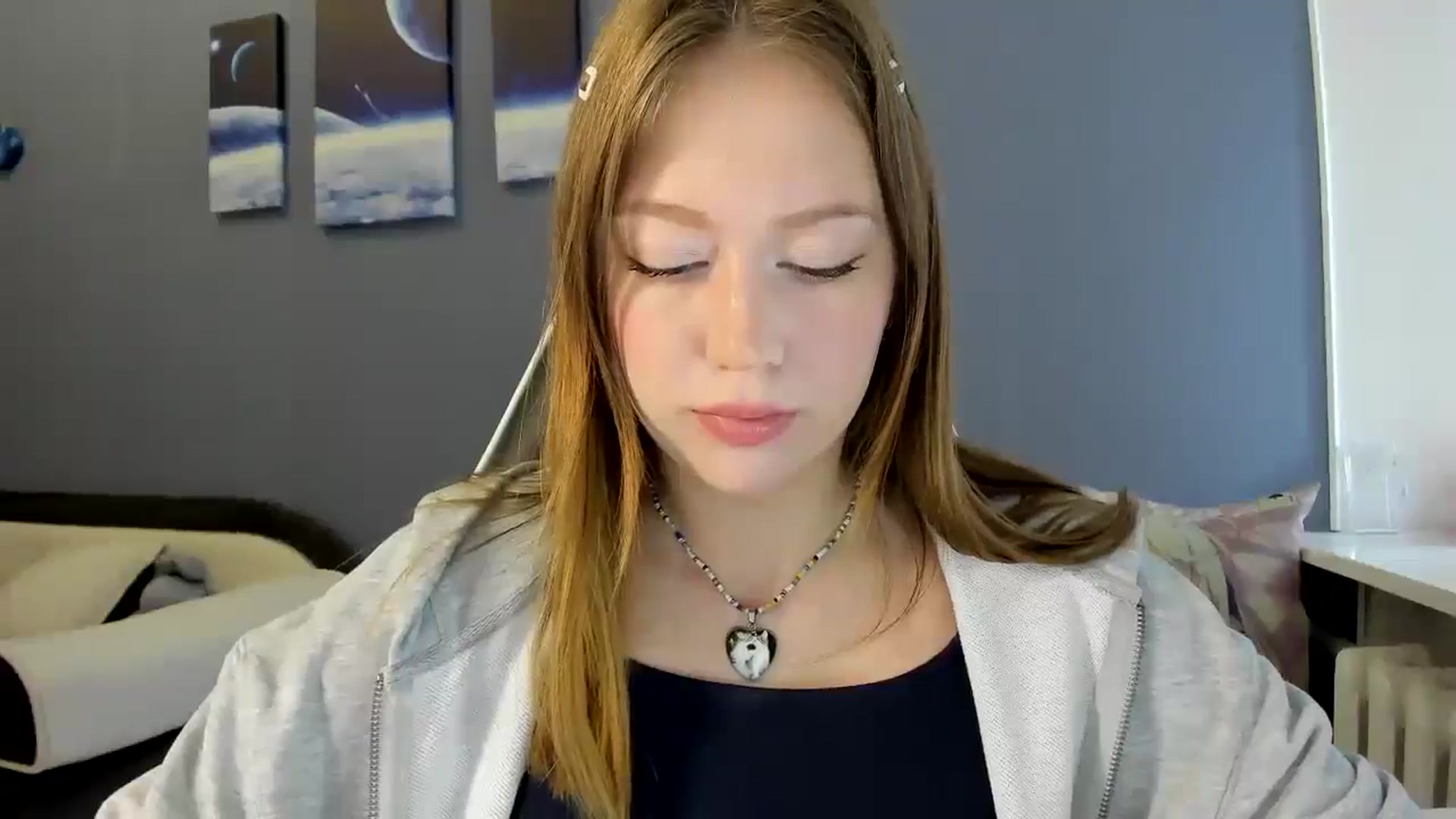 Gallery image thumbnail from RoboSasha's myfreecams stream on, 04/30/2025, 12:52 image 5 of 20