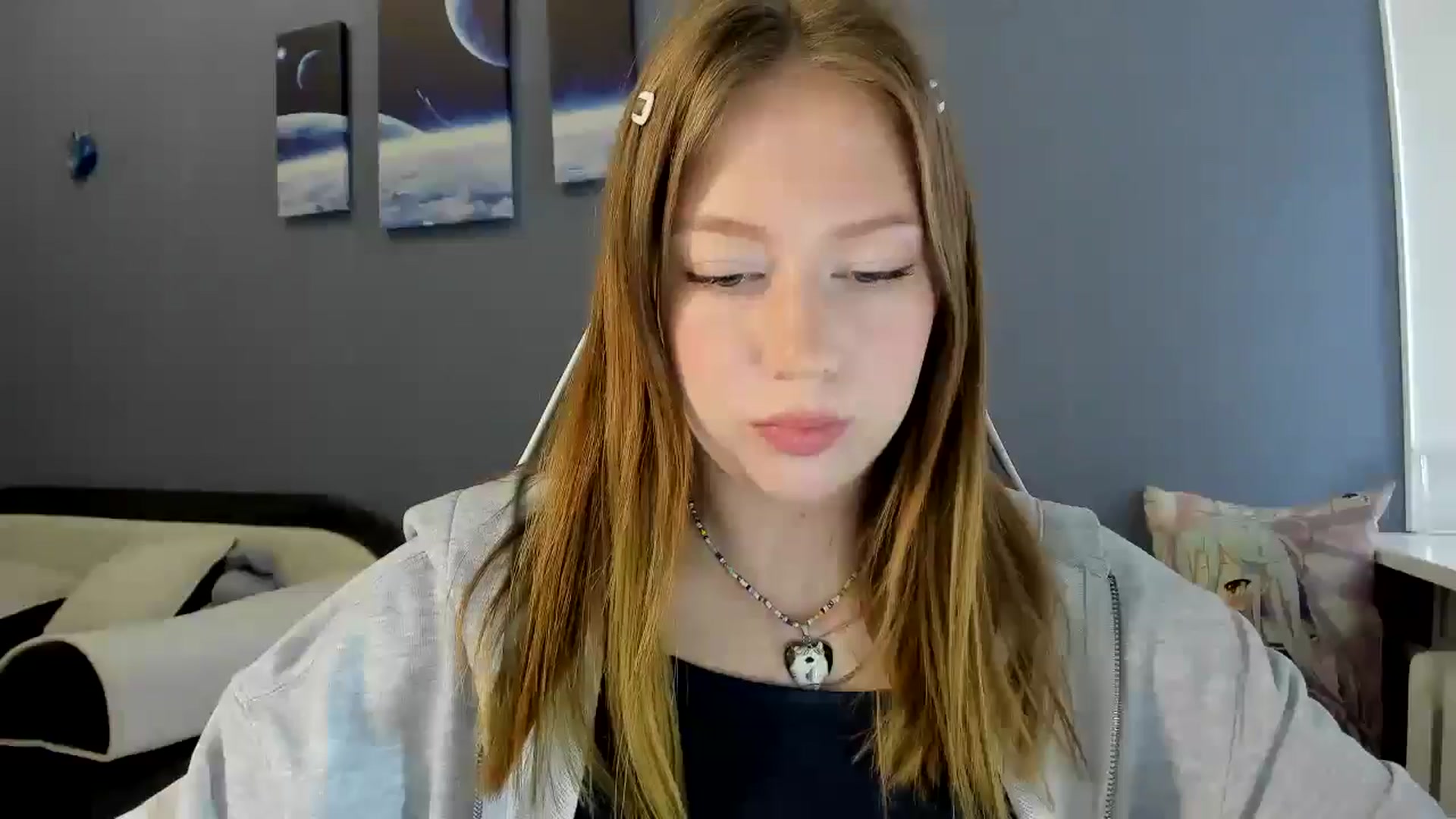 Gallery image thumbnail from RoboSasha's myfreecams stream on, 04/30/2025, 12:52 image 15 of 20