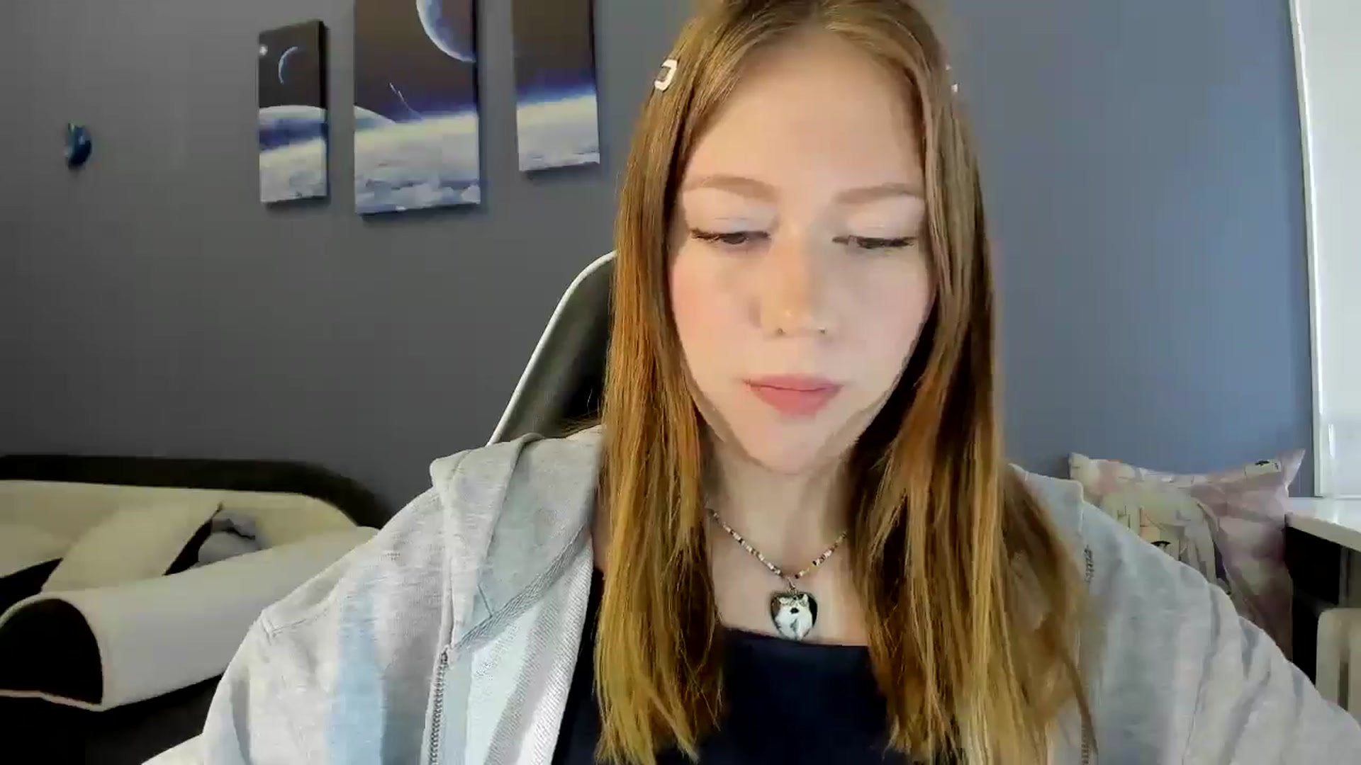 Gallery image thumbnail from RoboSasha's myfreecams stream on, 04/30/2025, 12:52 image 13 of 20