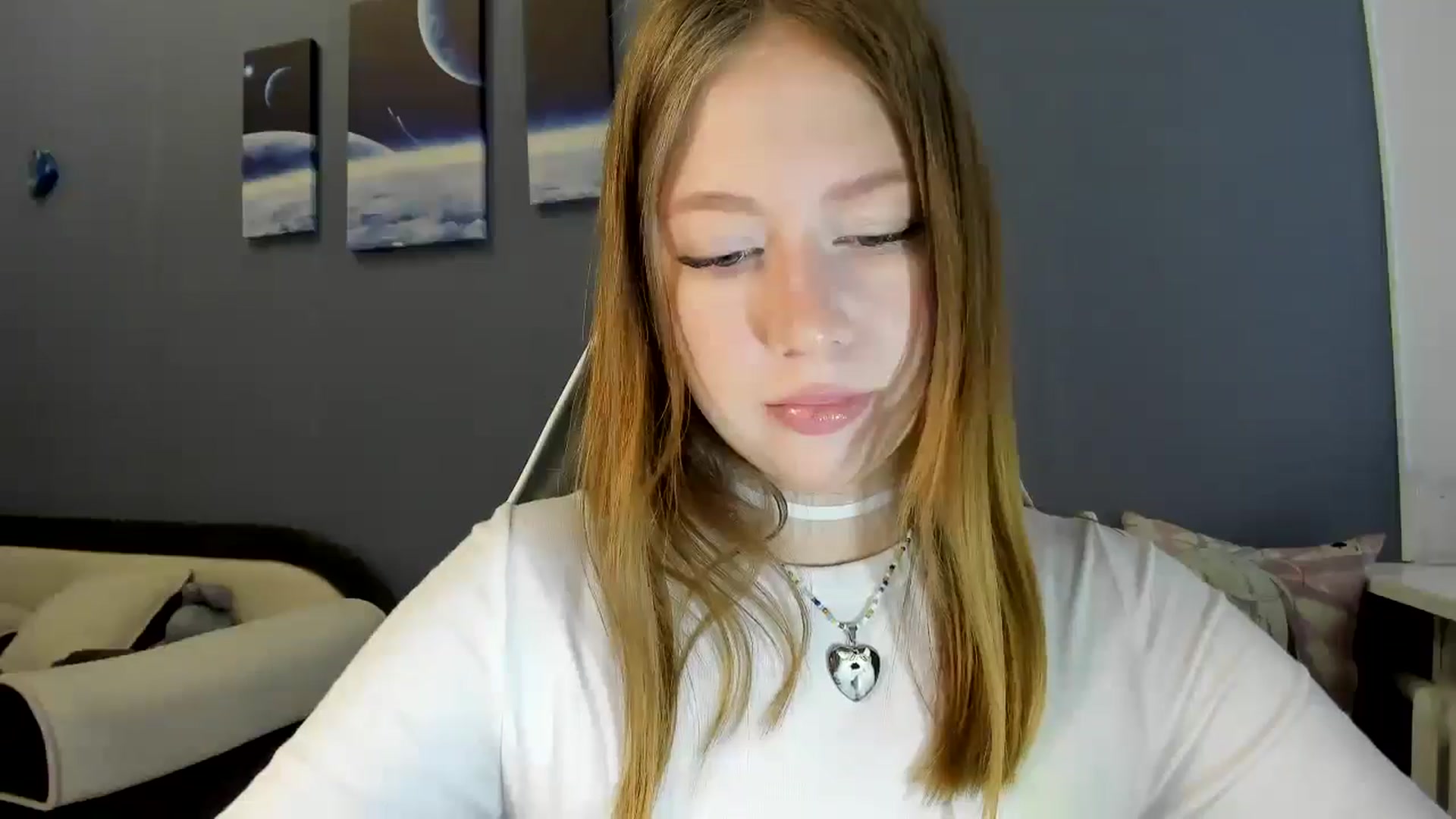 Gallery image thumbnail from RoboSasha's myfreecams stream on, 05/02/2025, 10:15 image 2 of 20