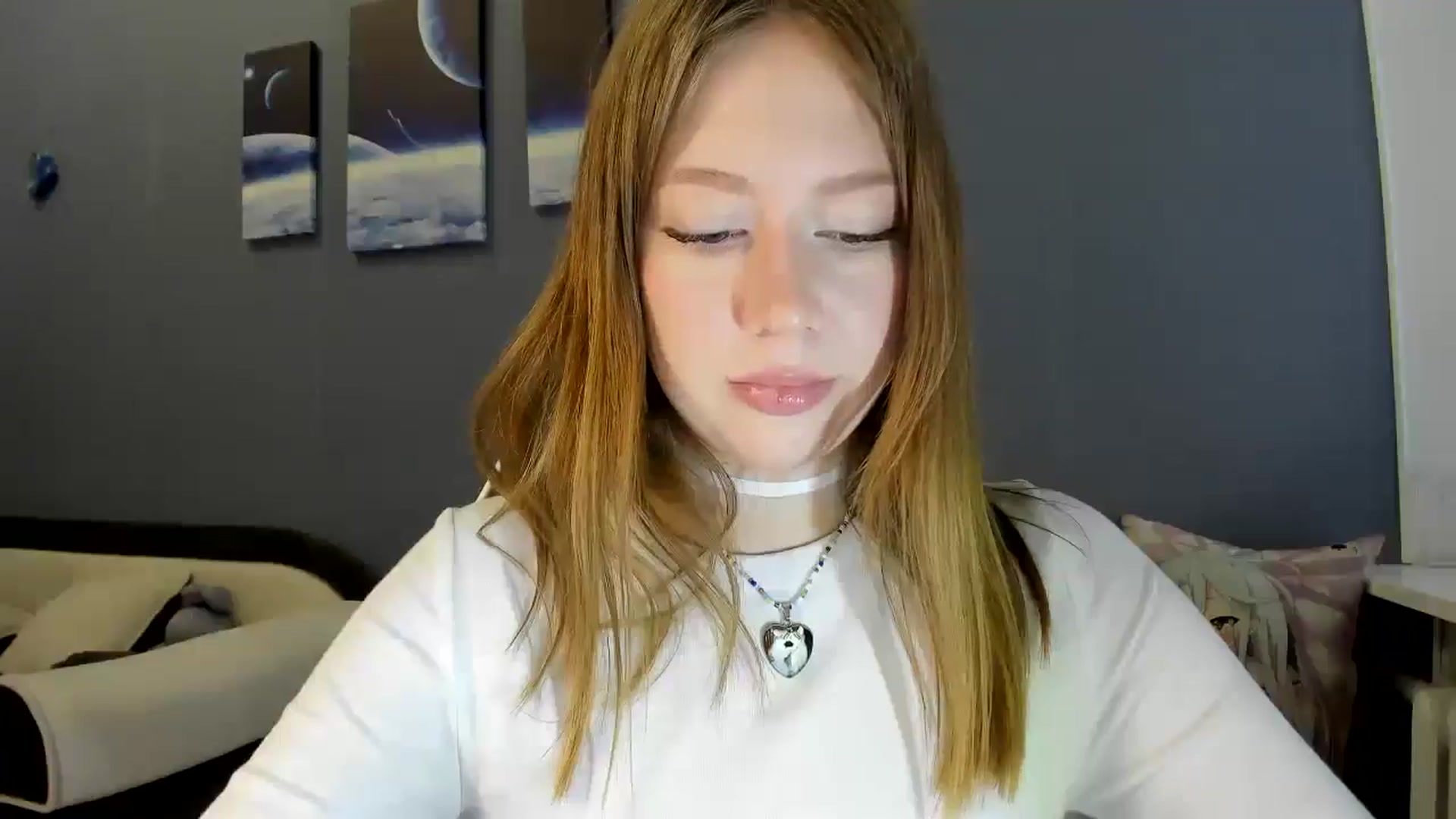 Gallery image thumbnail from RoboSasha's myfreecams stream on, 05/02/2025, 10:15 image 5 of 20