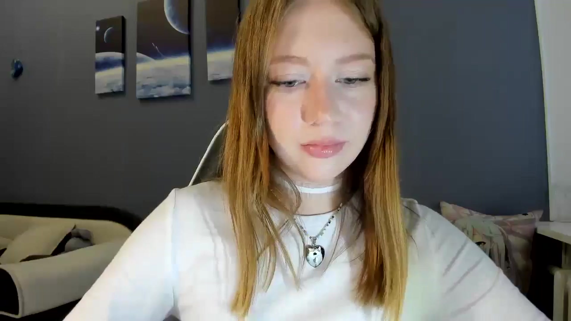 Gallery image thumbnail from RoboSasha's myfreecams stream on, 05/02/2025, 10:15 image 7 of 20