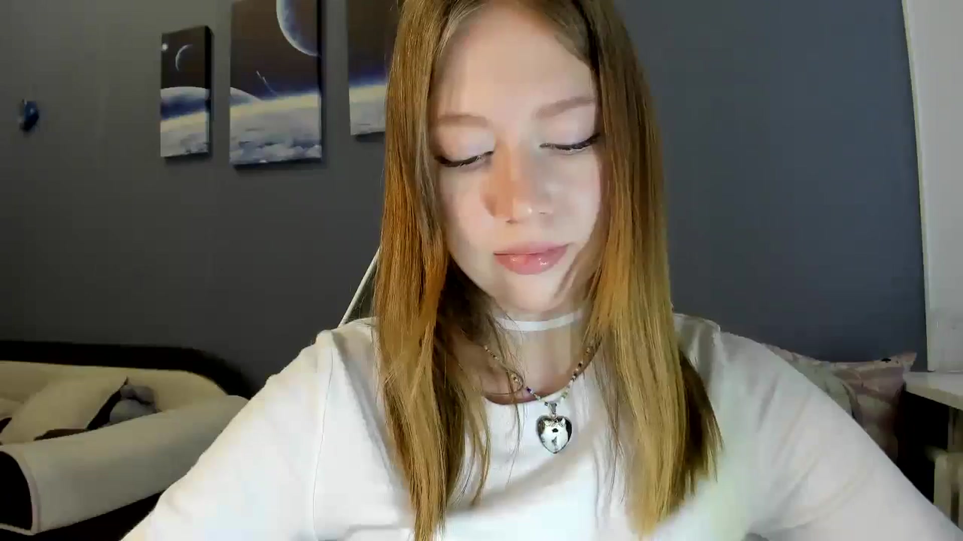 Gallery image thumbnail from RoboSasha's myfreecams stream on, 05/02/2025, 10:15 image 17 of 20