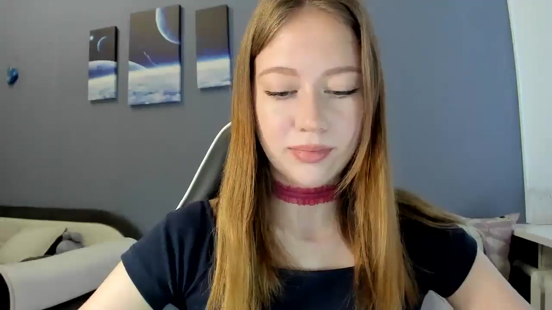 Gallery image thumbnail from RoboSasha's myfreecams stream on, 05/04/2025, 08:52 image 12 of 20