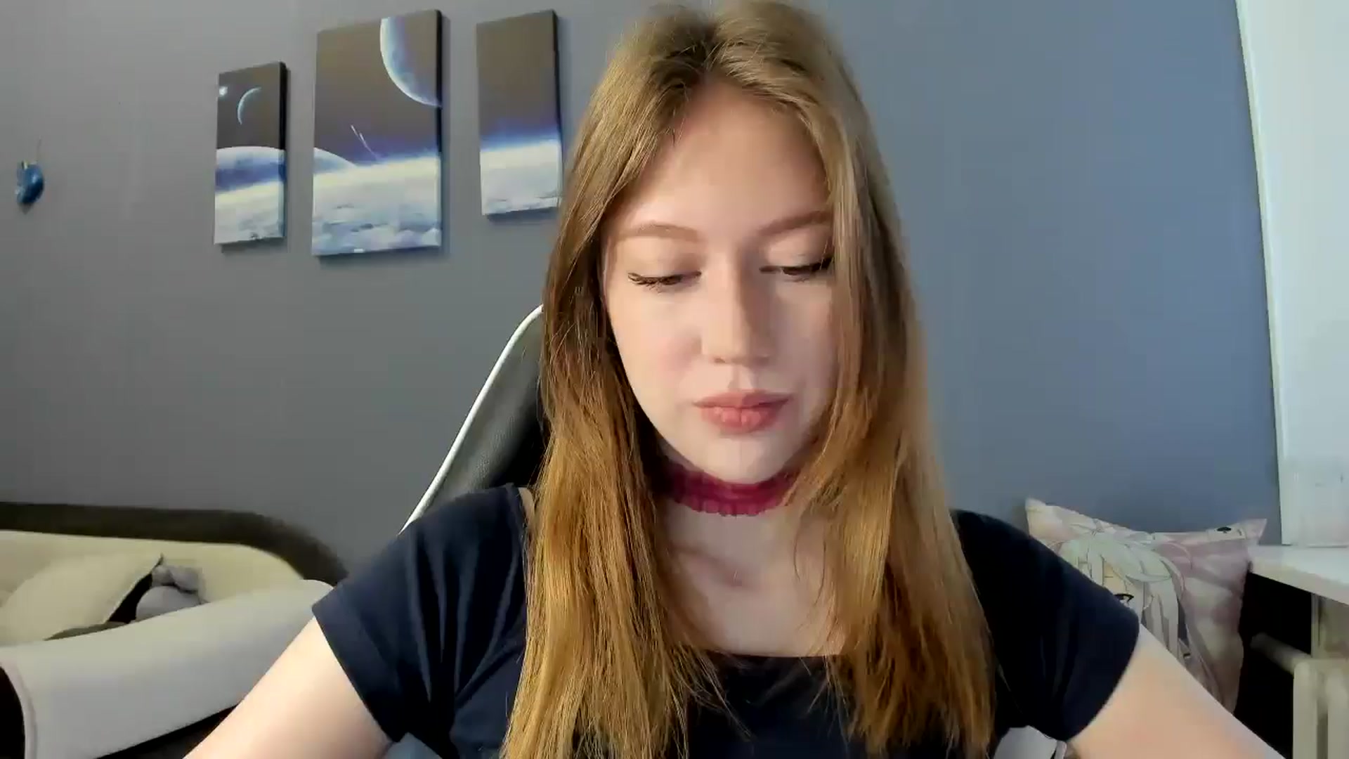 Gallery image thumbnail from RoboSasha's myfreecams stream on, 05/04/2025, 08:52 image 1 of 20