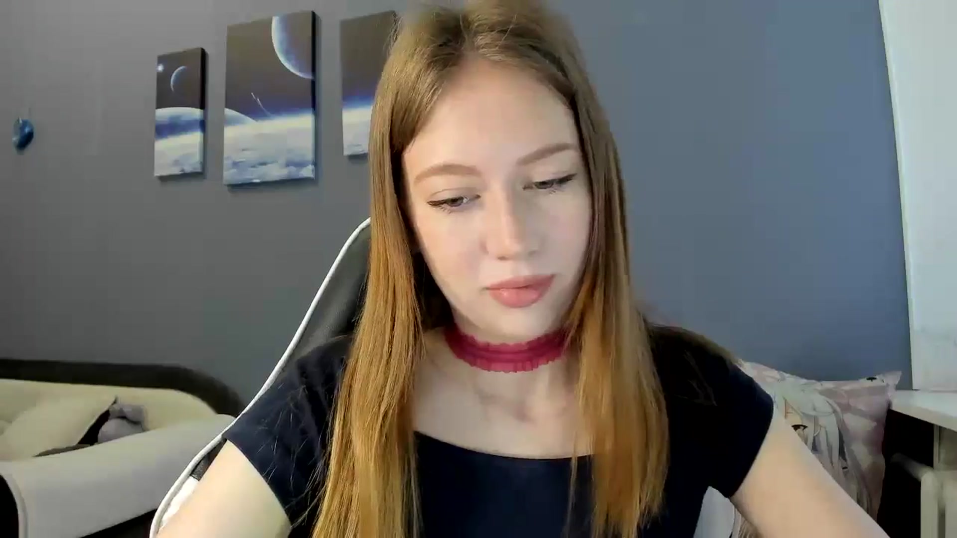 Gallery image thumbnail from RoboSasha's myfreecams stream on, 05/04/2025, 08:52 image 15 of 20