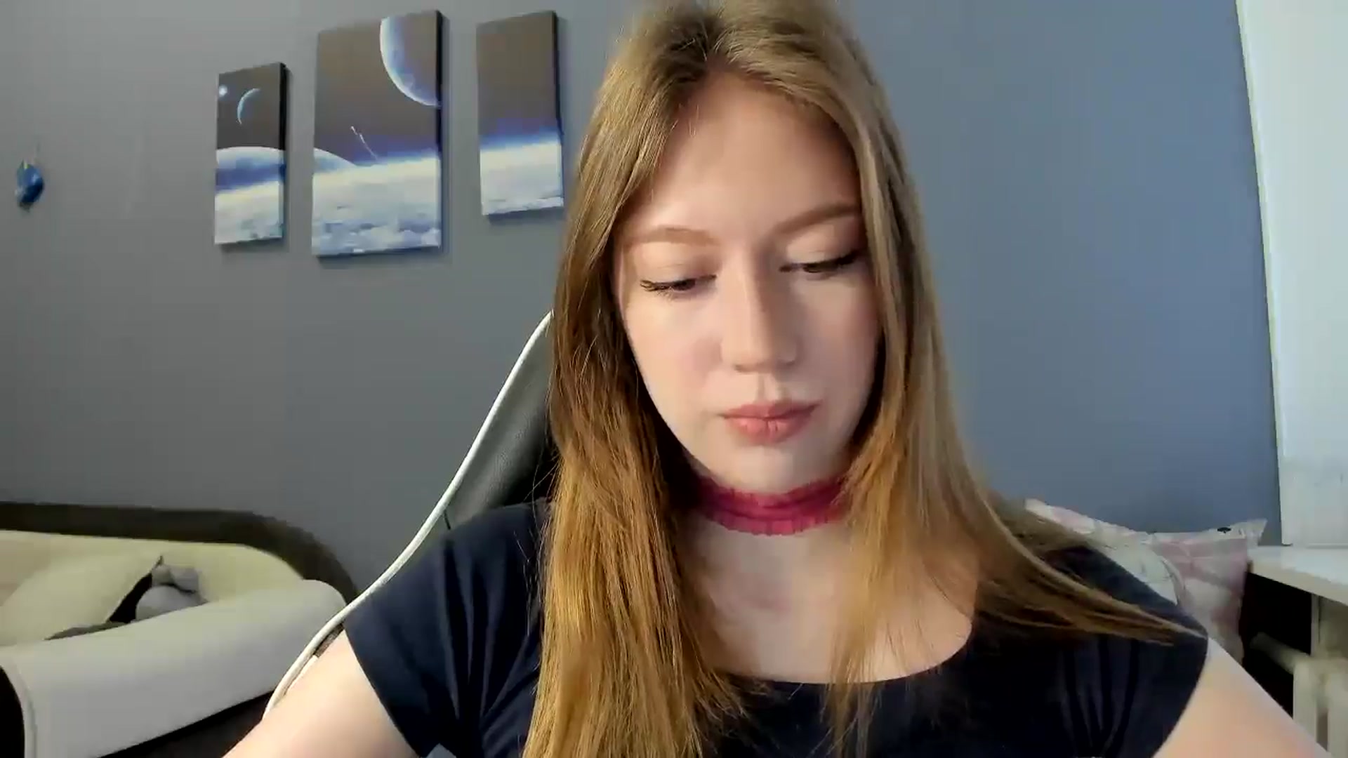 Gallery image thumbnail from RoboSasha's myfreecams stream on, 05/04/2025, 08:52 image 4 of 20
