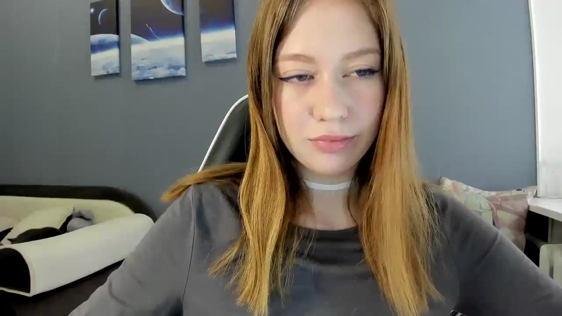 Gallery image thumbnail from RoboSasha's myfreecams stream on, 05/06/2025, 09:05 image 5 of 20