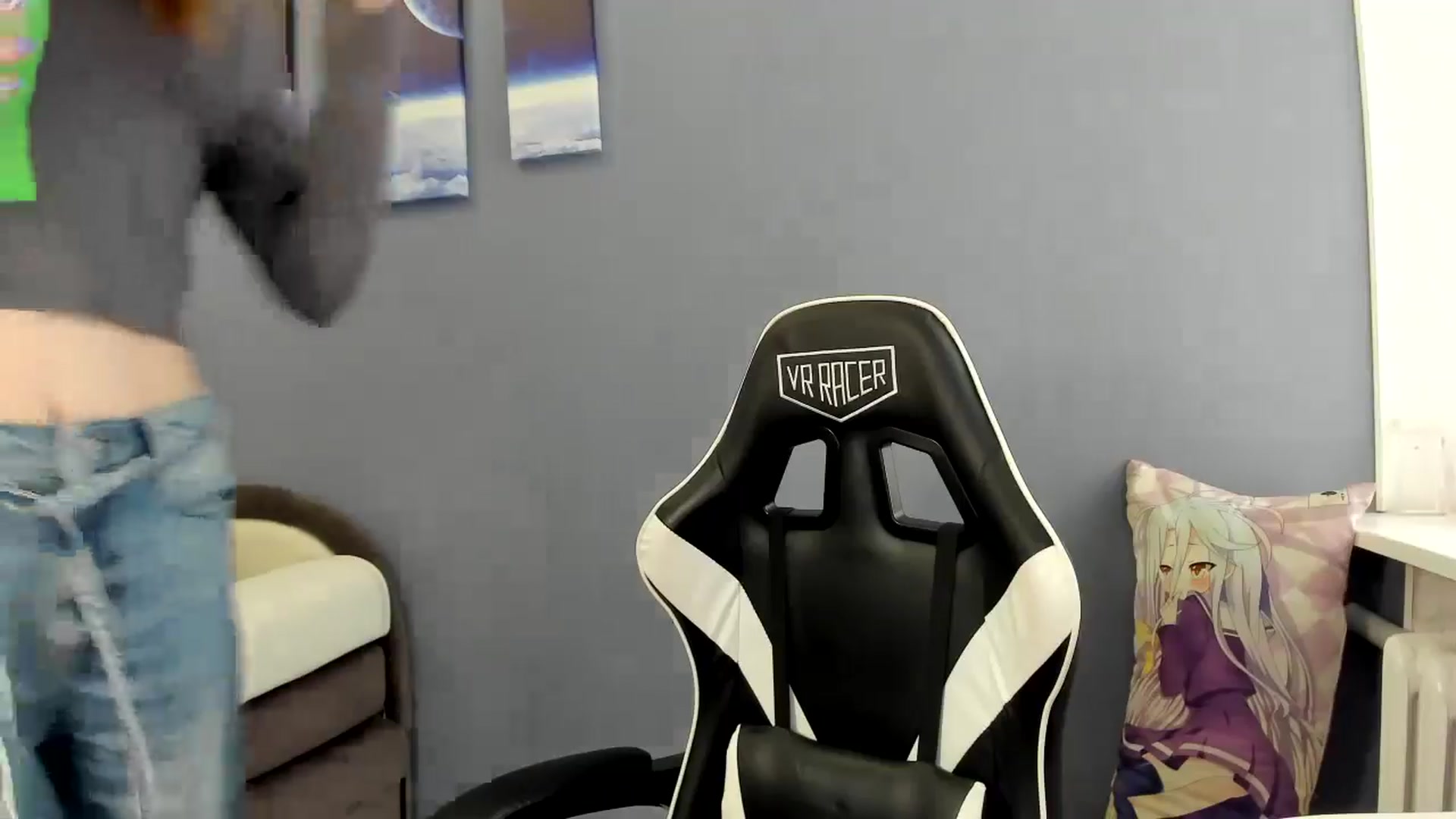Gallery image thumbnail from RoboSasha's myfreecams stream on, 05/06/2025, 09:05 image 17 of 20