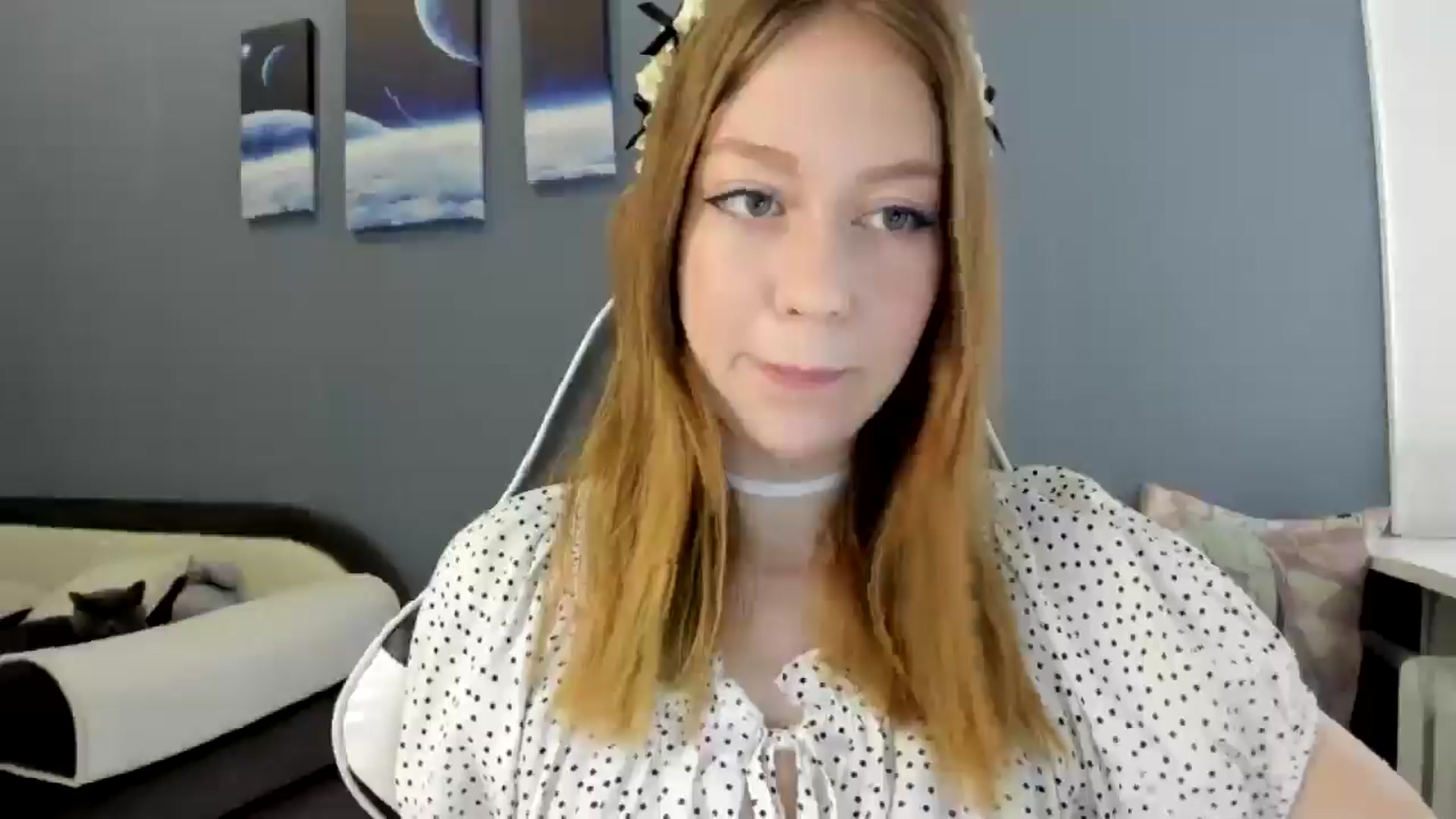 Gallery image thumbnail from RoboSasha's myfreecams stream on, 05/06/2025, 09:34 image 17 of 20
