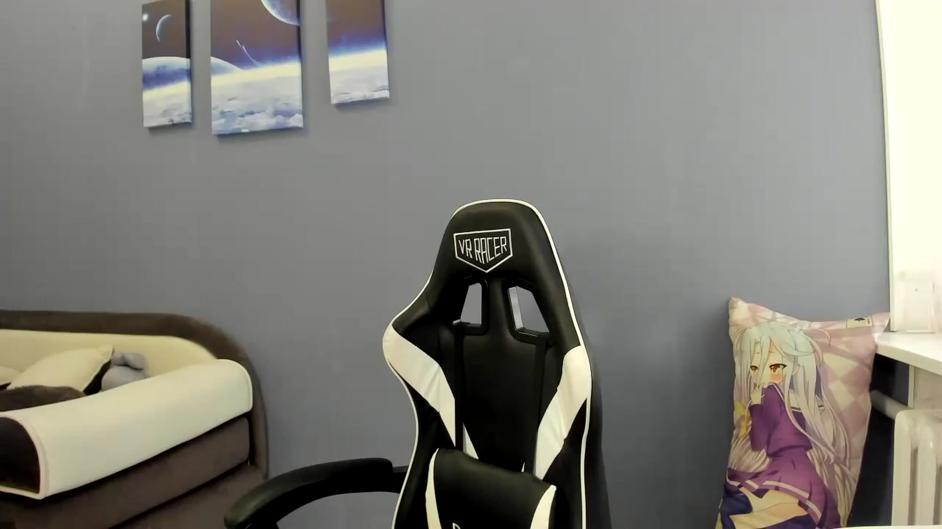 Gallery image thumbnail from RoboSasha's myfreecams stream on, 05/06/2025, 09:34 image 16 of 20