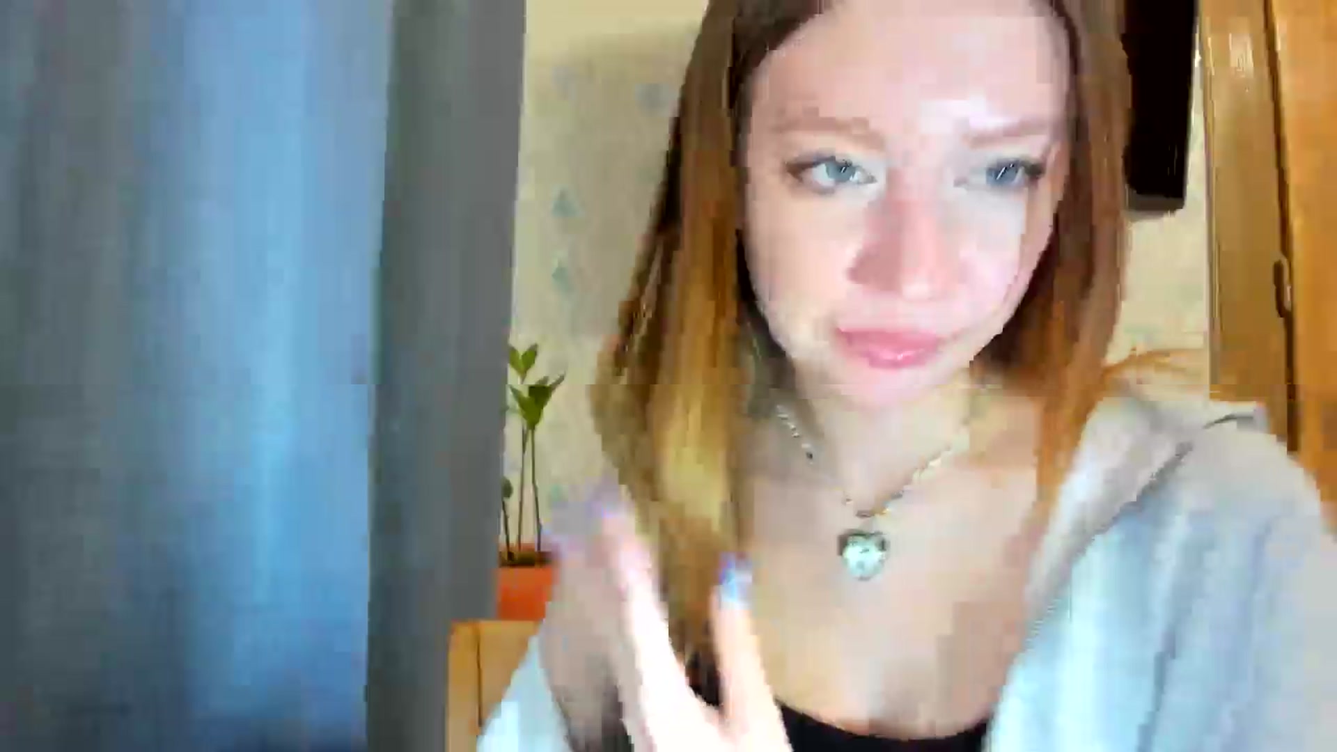 Gallery image thumbnail from RoboSasha's myfreecams stream on, 05/09/2025, 13:49 image 4 of 20