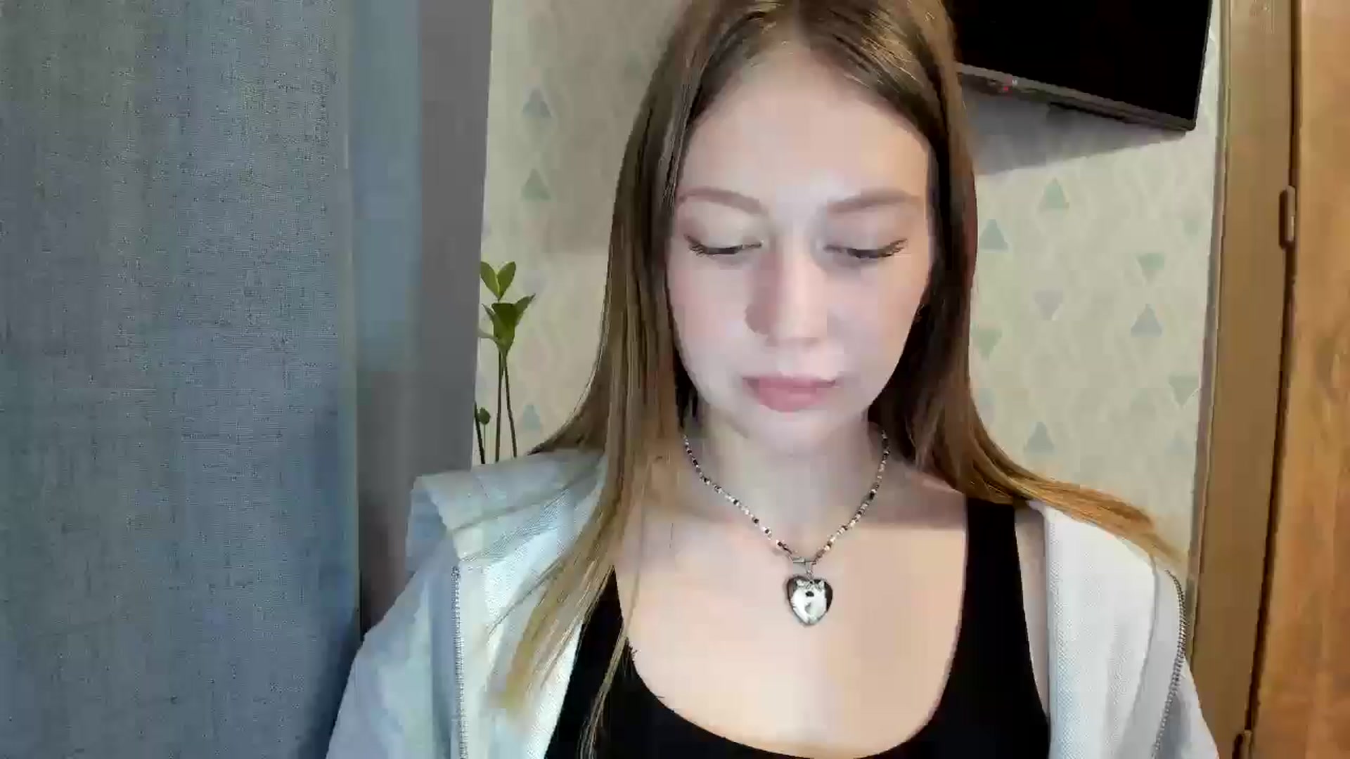 Gallery image thumbnail from RoboSasha's myfreecams stream on, 05/10/2025, 11:41 image 15 of 20