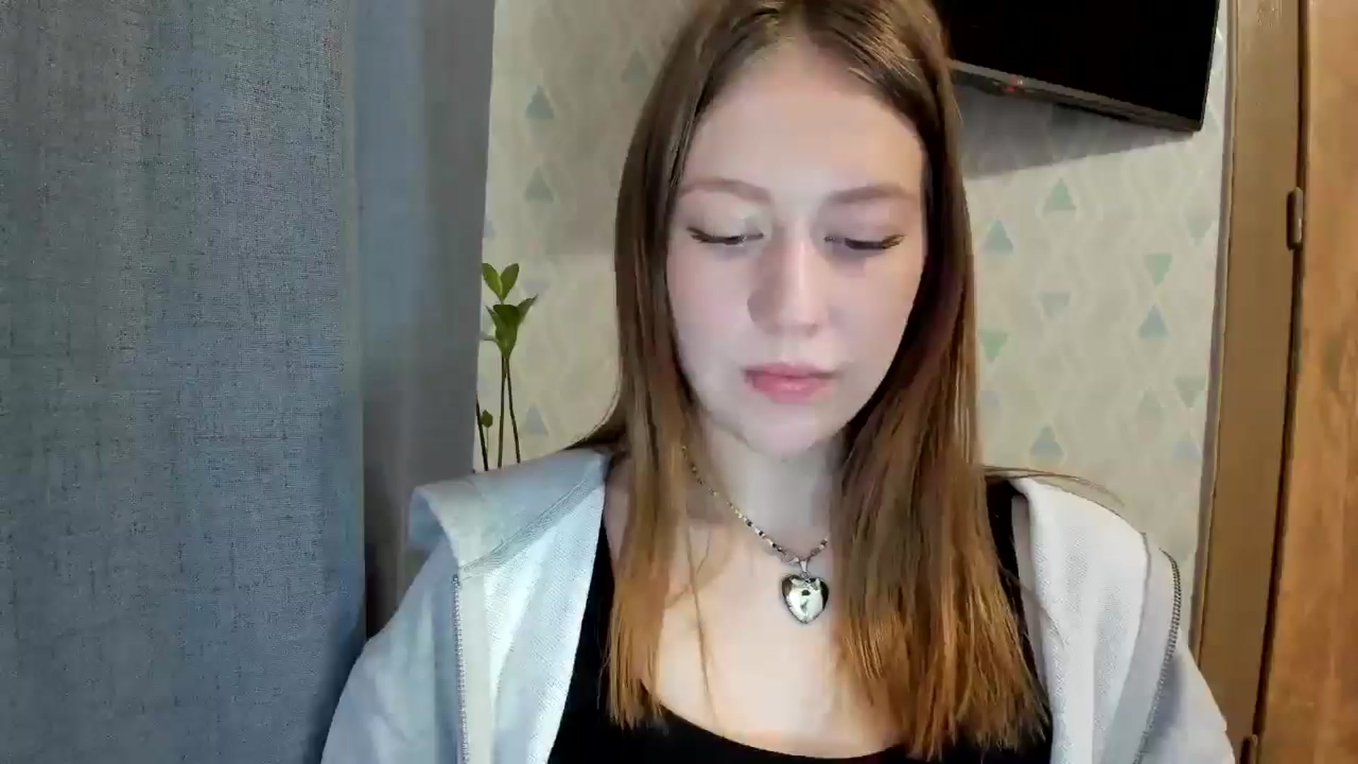 Gallery image thumbnail from RoboSasha's myfreecams stream on, 05/10/2025, 11:41 image 14 of 20