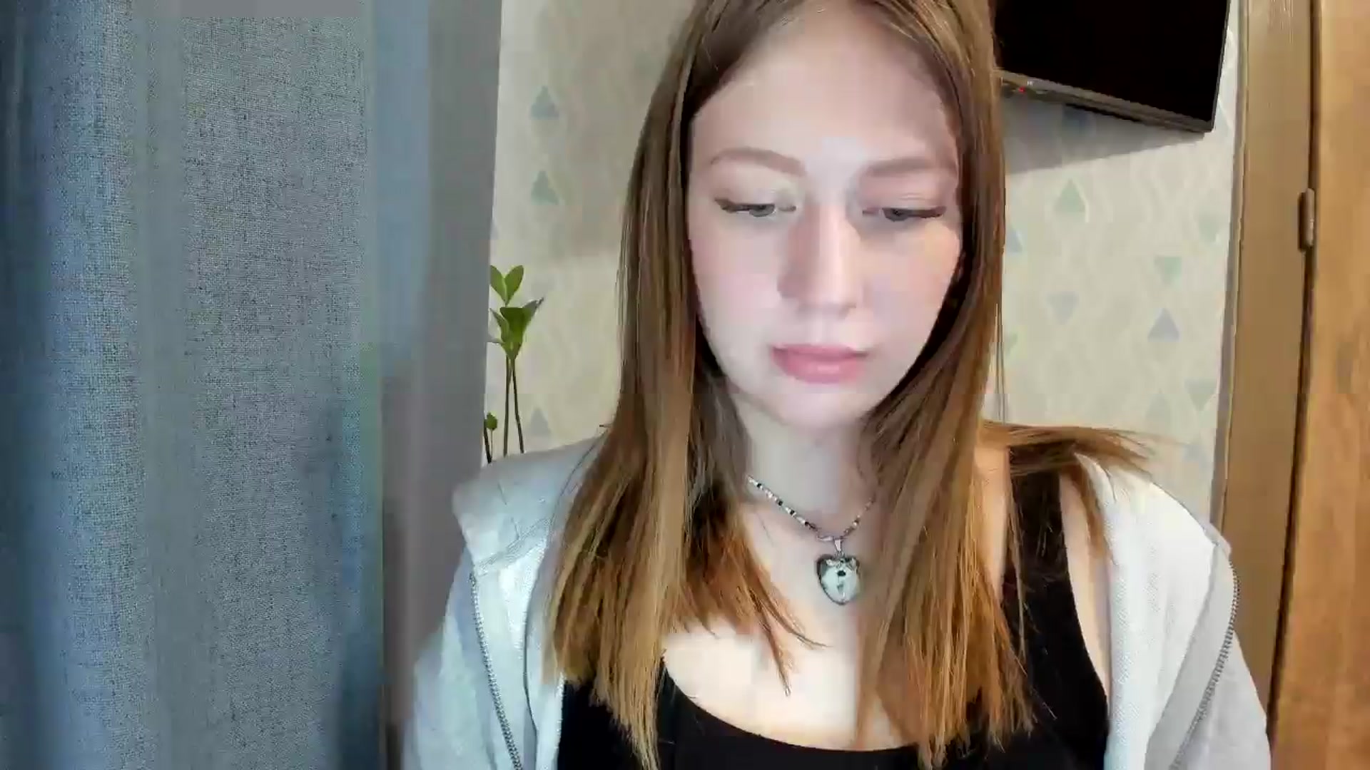 Gallery image thumbnail from RoboSasha's myfreecams stream on, 05/10/2025, 11:41 image 19 of 20