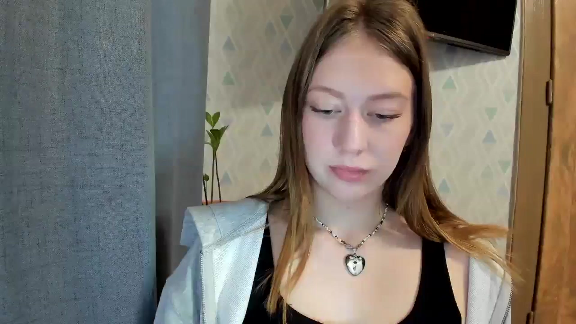 Gallery image thumbnail from RoboSasha's myfreecams stream on, 05/10/2025, 11:41 image 17 of 20
