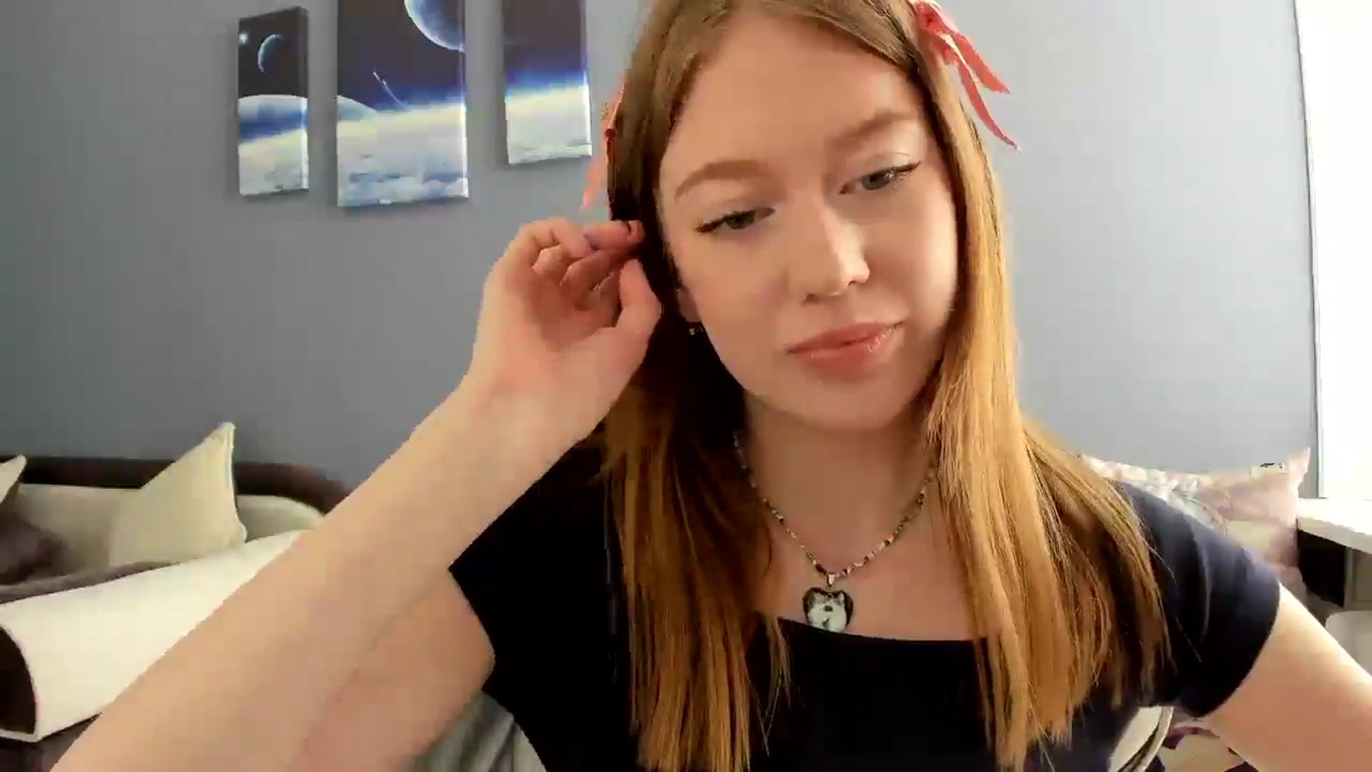Gallery image thumbnail from RoboSasha's myfreecams stream on, 05/15/2025, 14:34 image 20 of 20