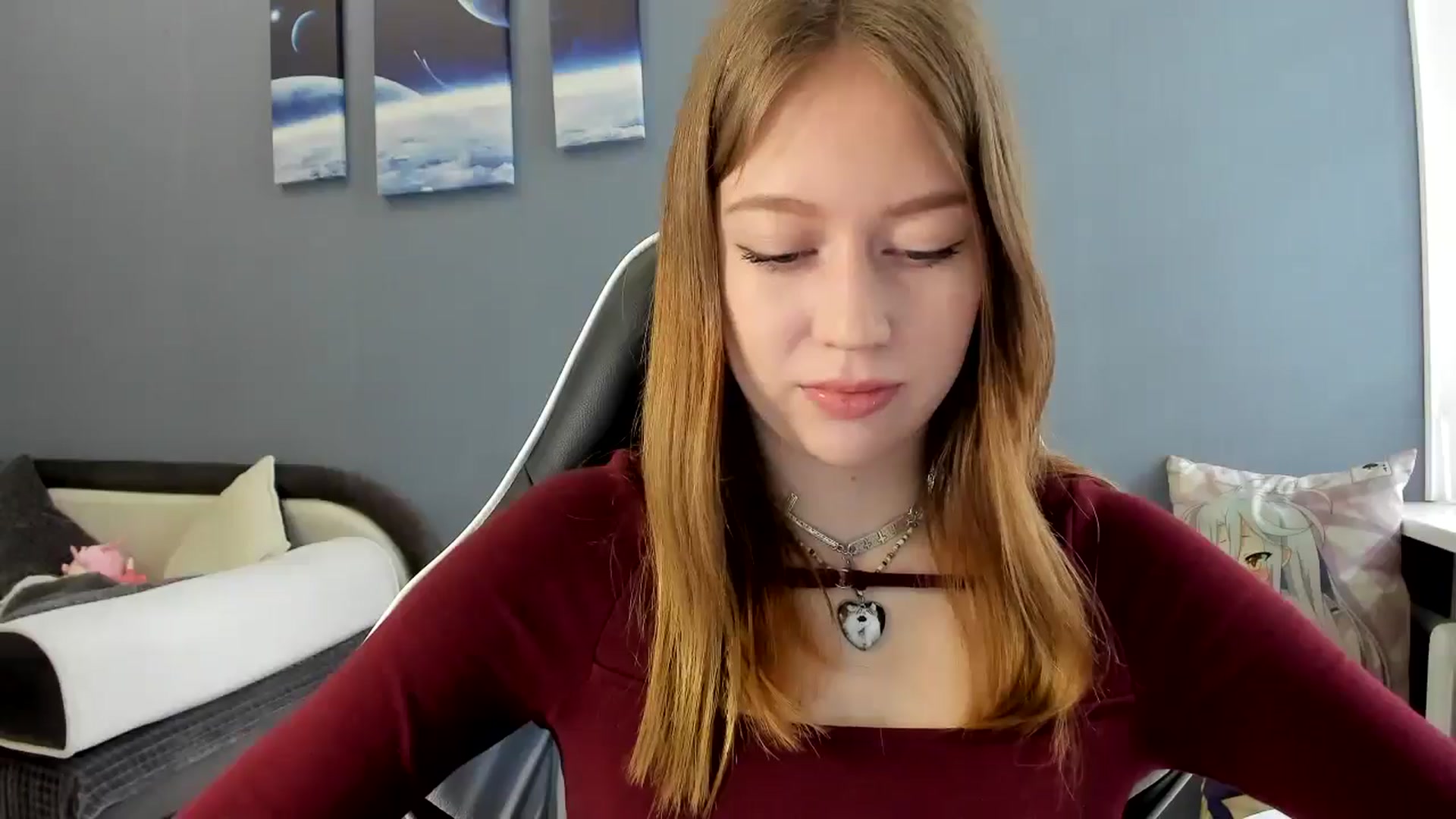 Gallery image thumbnail from RoboSasha's myfreecams stream on, 05/16/2025, 12:21 image 9 of 20