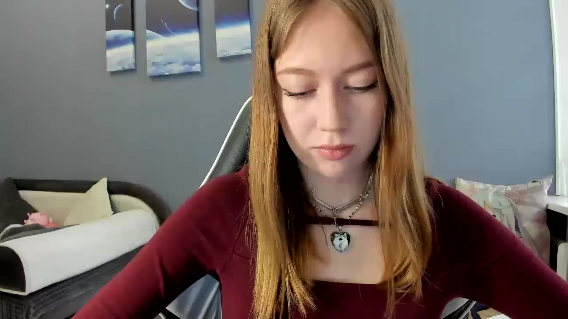 Gallery image thumbnail from RoboSasha's myfreecams stream on, 05/16/2025, 12:21 image 15 of 20