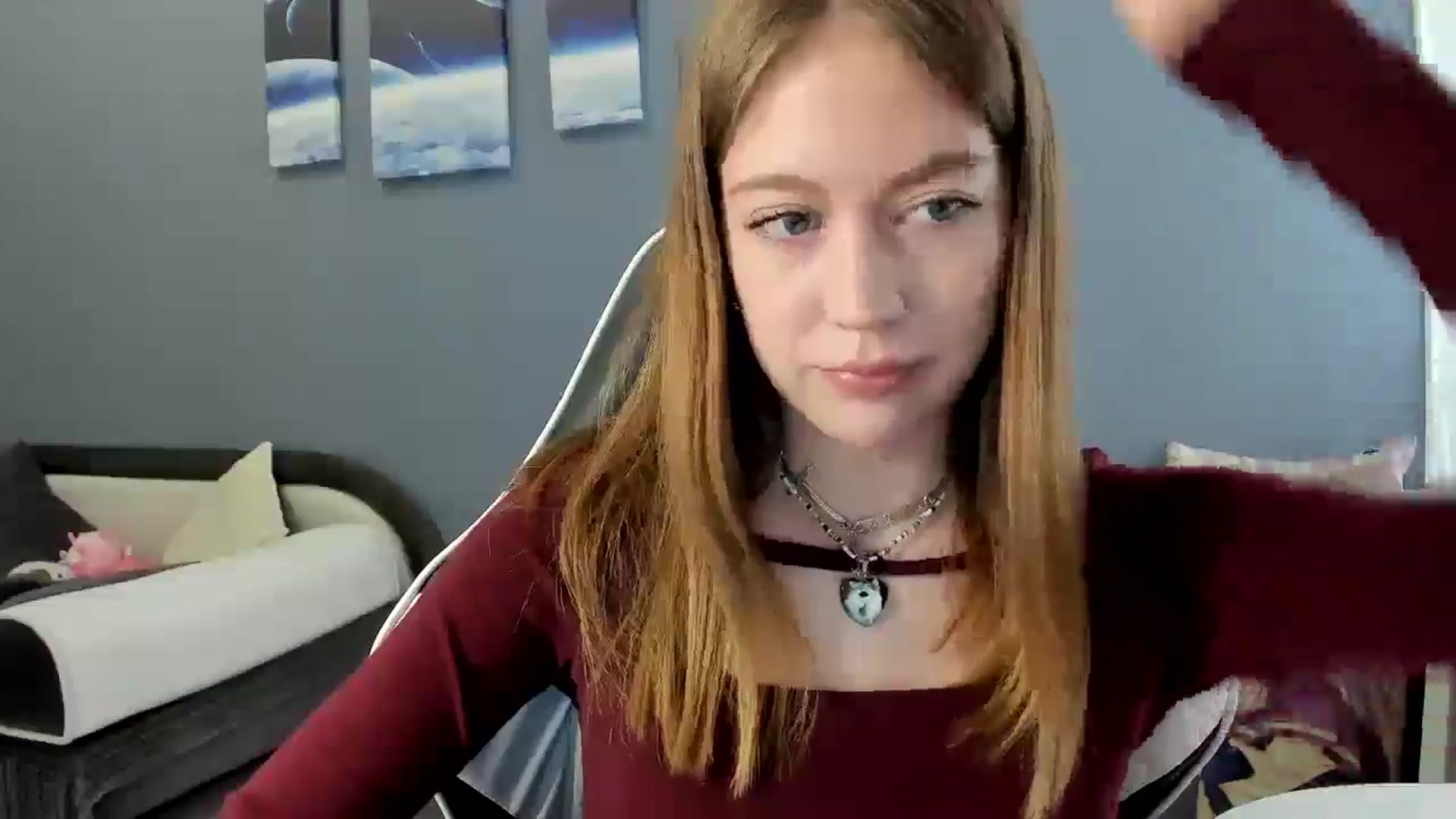 Gallery image thumbnail from RoboSasha's myfreecams stream on, 05/16/2025, 13:40 image 9 of 20