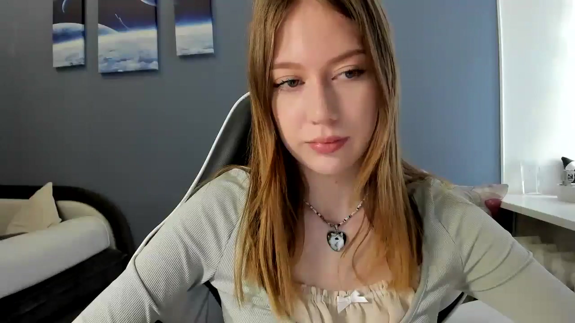 Gallery image thumbnail from RoboSasha's myfreecams stream on, 05/18/2025, 11:20 image 2 of 20