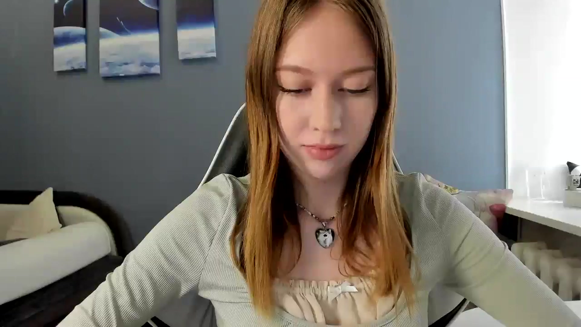 Gallery image thumbnail from RoboSasha's myfreecams stream on, 05/18/2025, 11:20 image 13 of 20