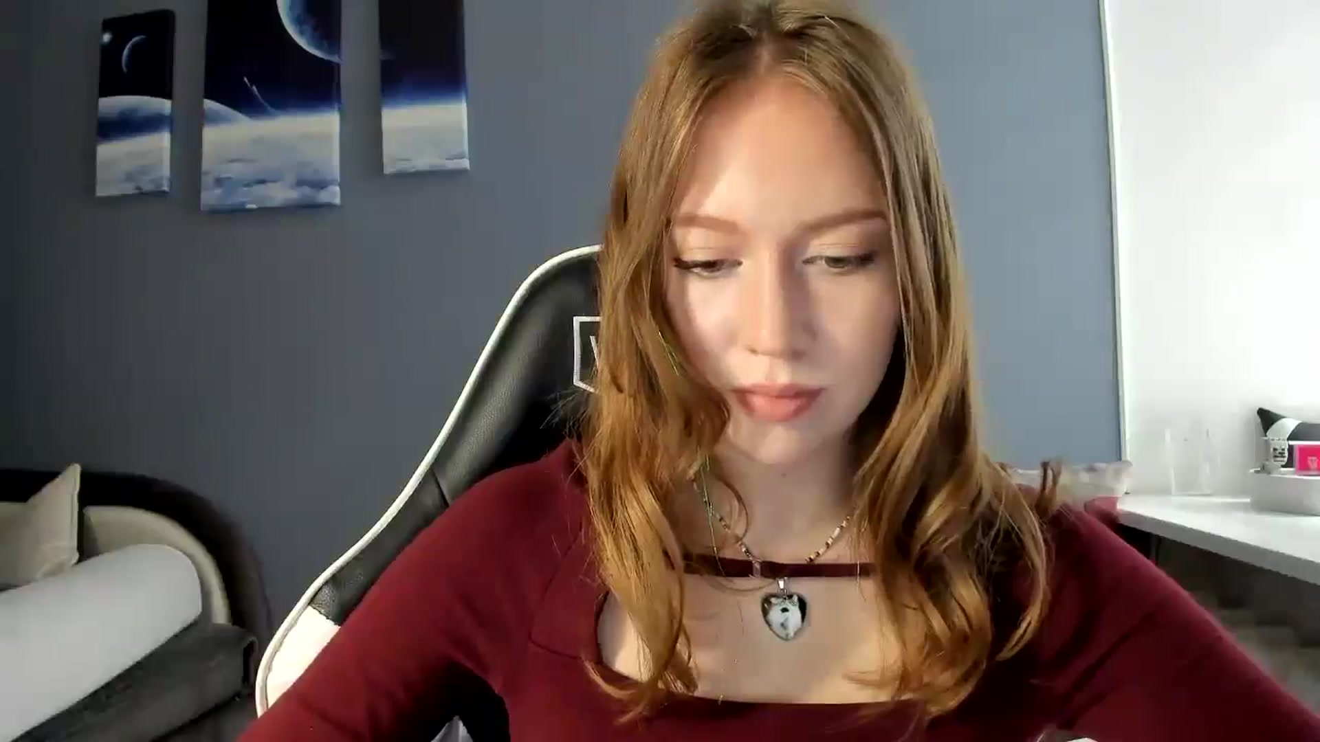 Gallery image thumbnail from RoboSasha's myfreecams stream on, 05/19/2025, 11:48 image 6 of 20