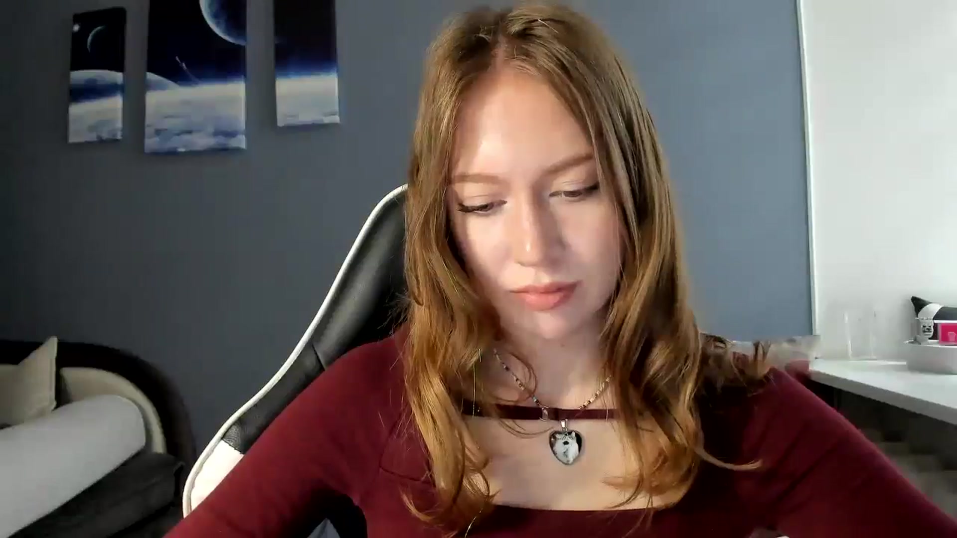 Gallery image thumbnail from RoboSasha's myfreecams stream on, 05/19/2025, 11:48 image 9 of 20