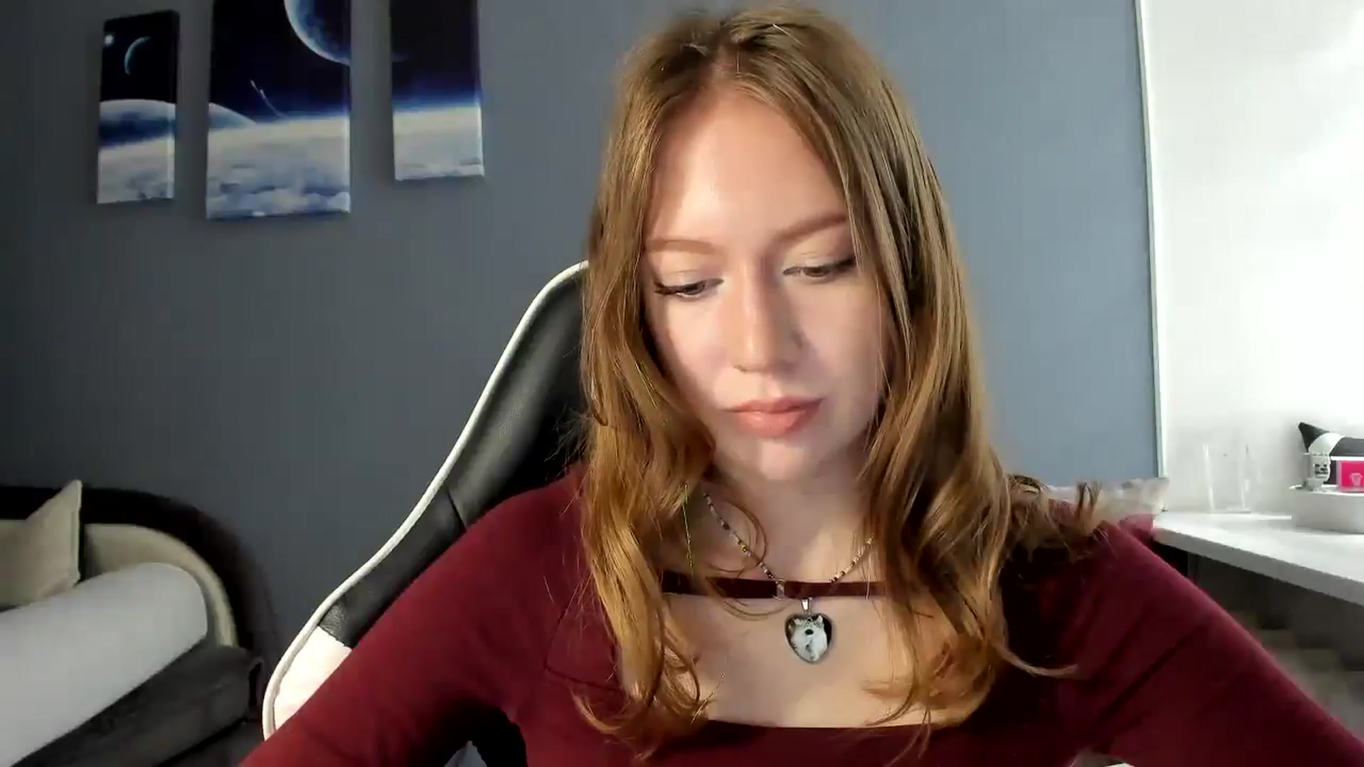 Gallery image thumbnail from RoboSasha's myfreecams stream on, 05/19/2025, 11:48 image 8 of 20
