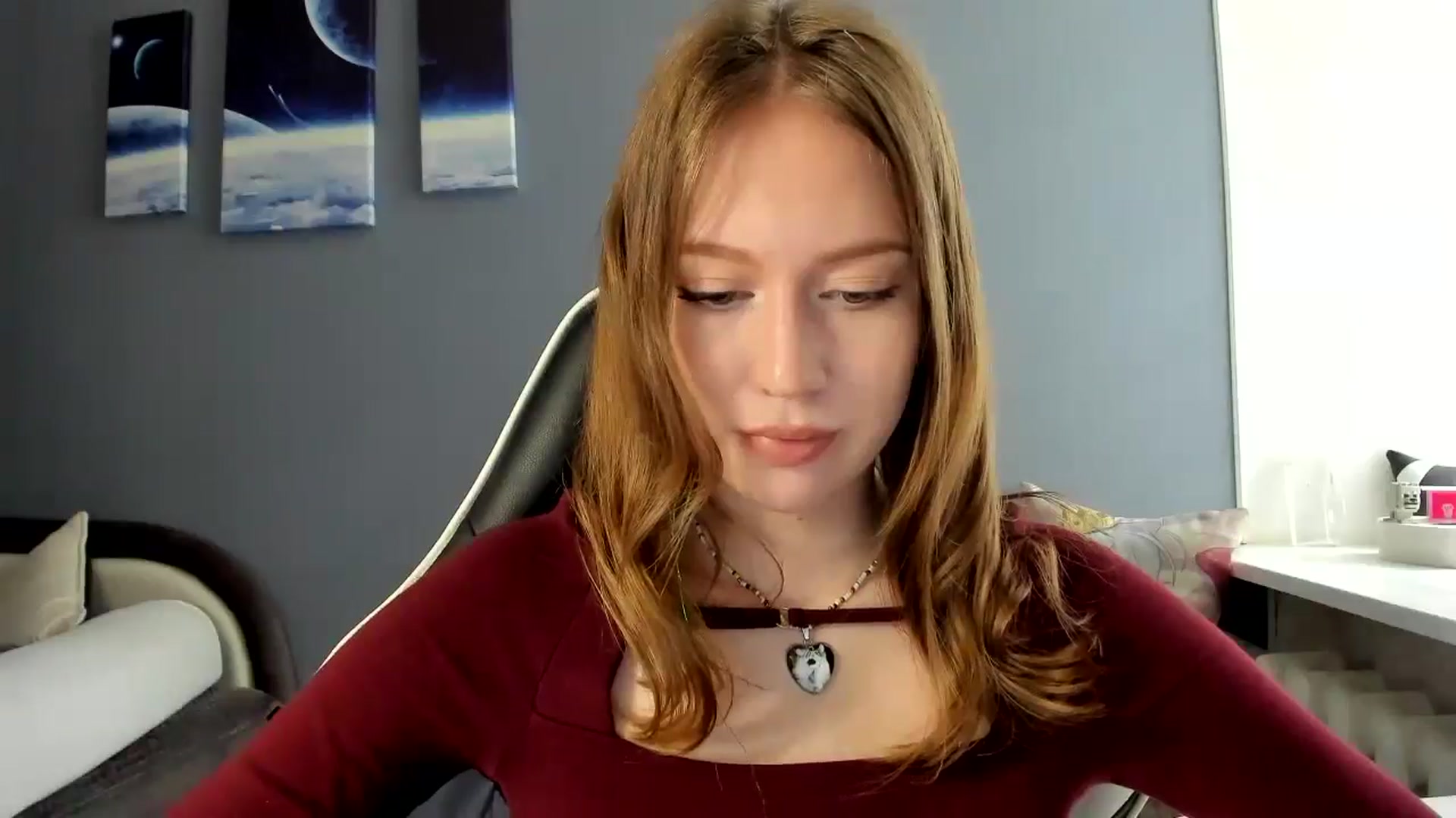 Gallery image thumbnail from RoboSasha's myfreecams stream on, 05/19/2025, 11:48 image 18 of 20