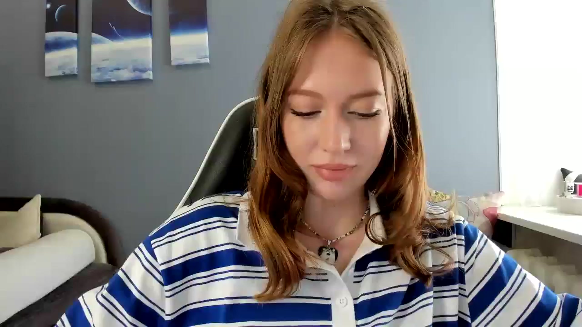 Gallery image thumbnail from RoboSasha's myfreecams stream on, 05/19/2025, 13:03 image 11 of 20