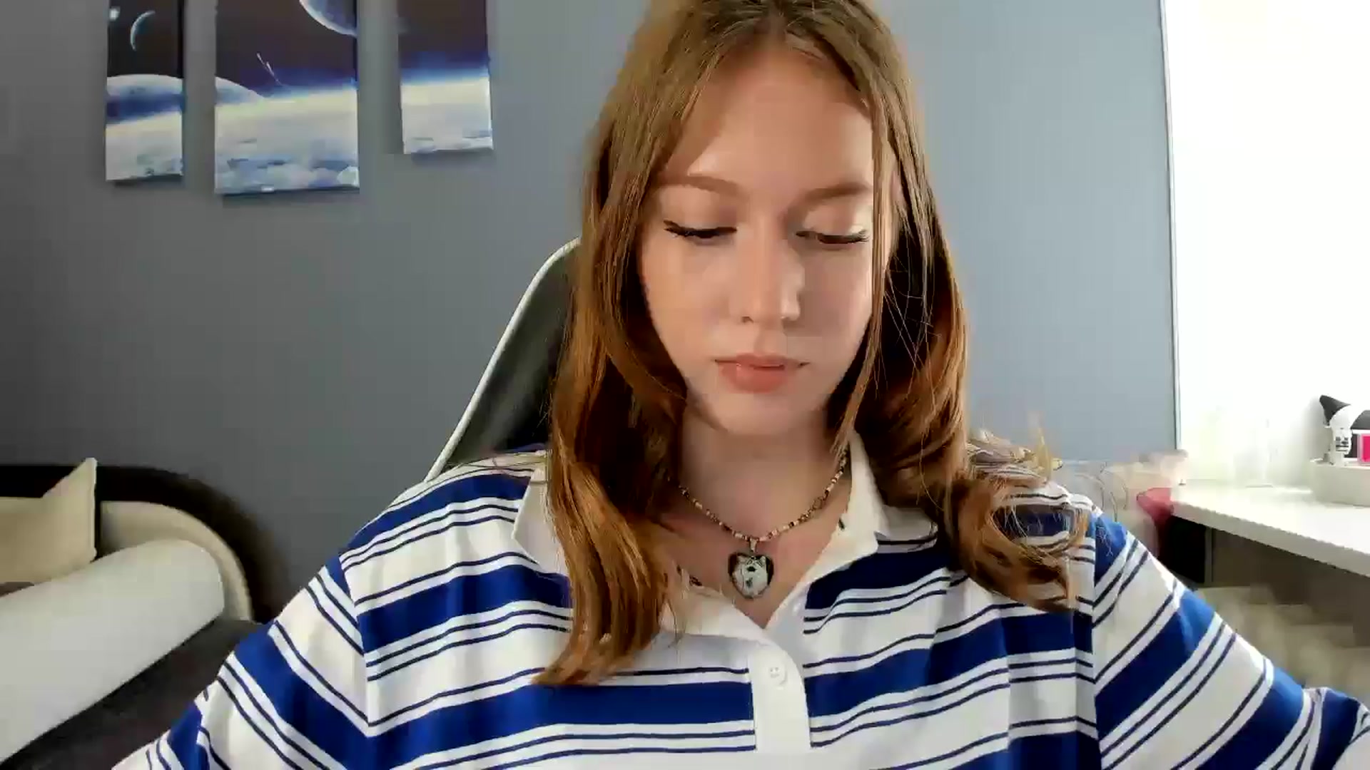 Gallery image thumbnail from RoboSasha's myfreecams stream on, 05/19/2025, 13:03 image 8 of 20