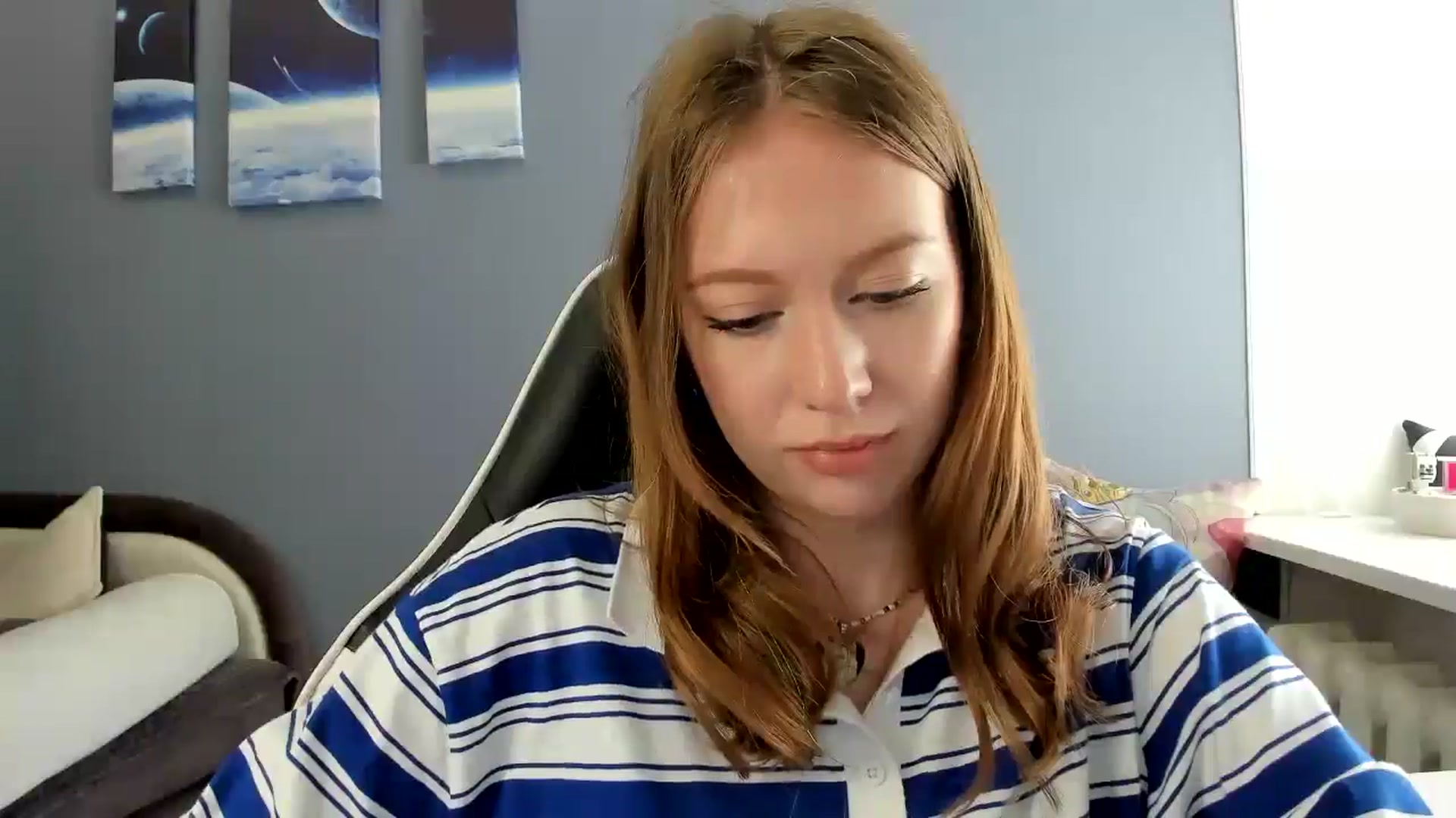 Gallery image thumbnail from RoboSasha's myfreecams stream on, 05/19/2025, 13:03 image 18 of 20