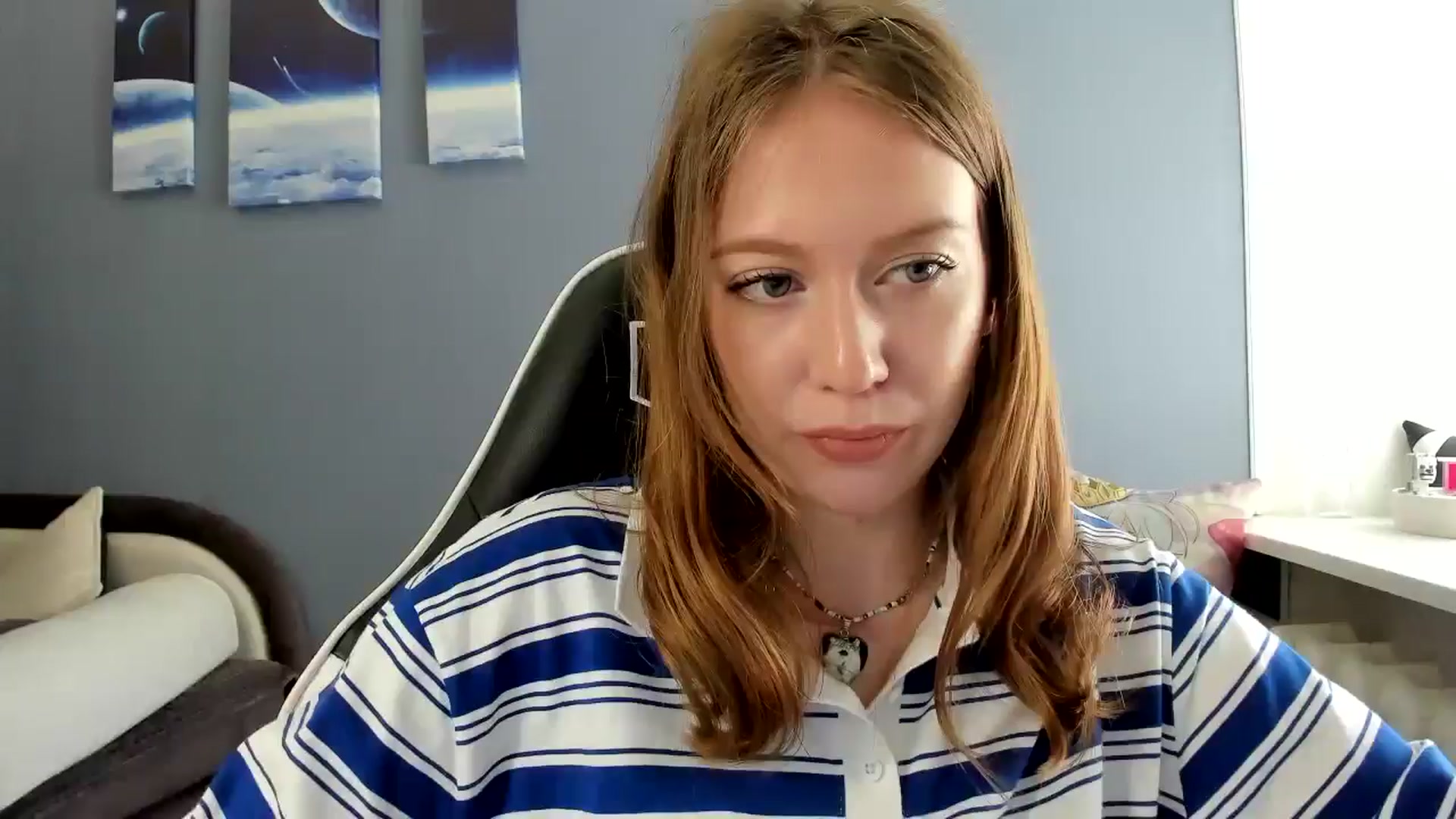 Gallery image thumbnail from RoboSasha's myfreecams stream on, 05/19/2025, 13:03 image 16 of 20