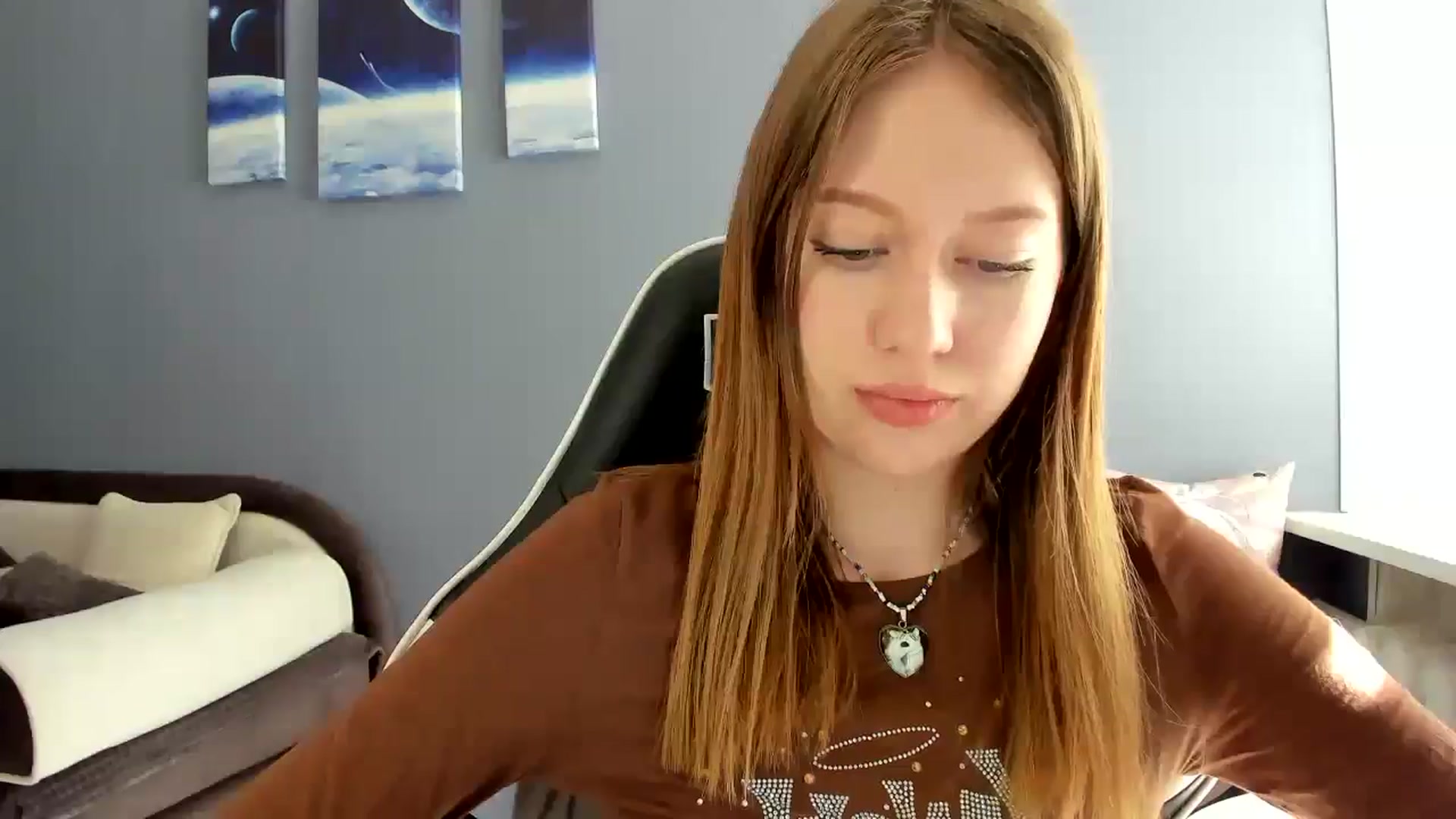 Gallery image thumbnail from RoboSasha's myfreecams stream on, 05/21/2025, 13:55 image 4 of 20