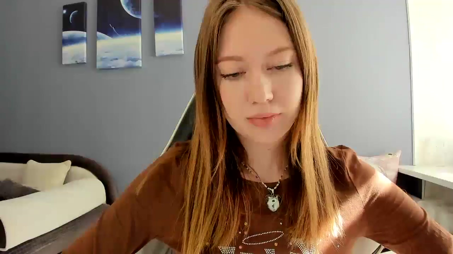 Gallery image thumbnail from RoboSasha's myfreecams stream on, 05/21/2025, 13:55 image 18 of 20