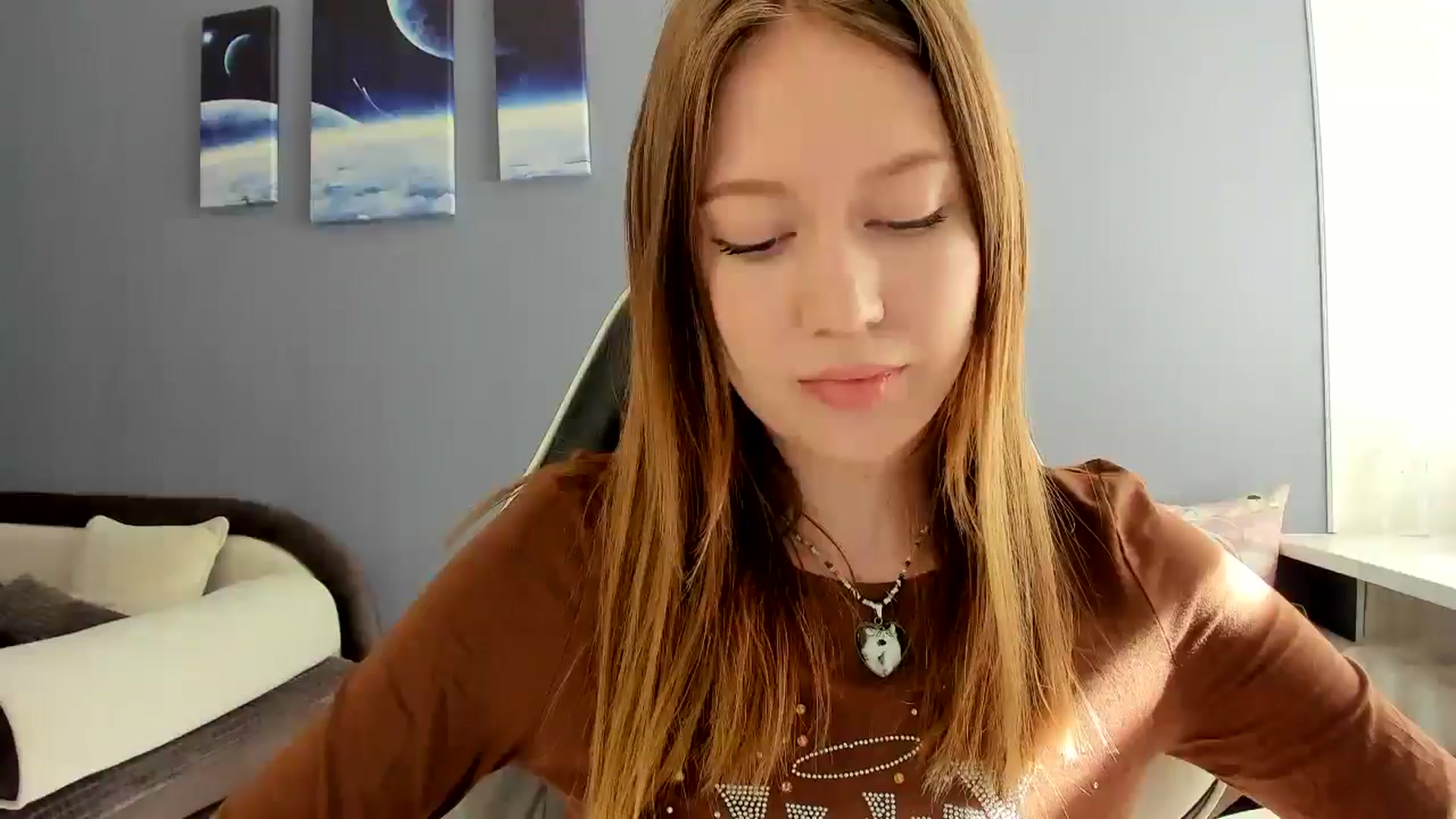Gallery image thumbnail from RoboSasha's myfreecams stream on, 05/21/2025, 13:55 image 17 of 20