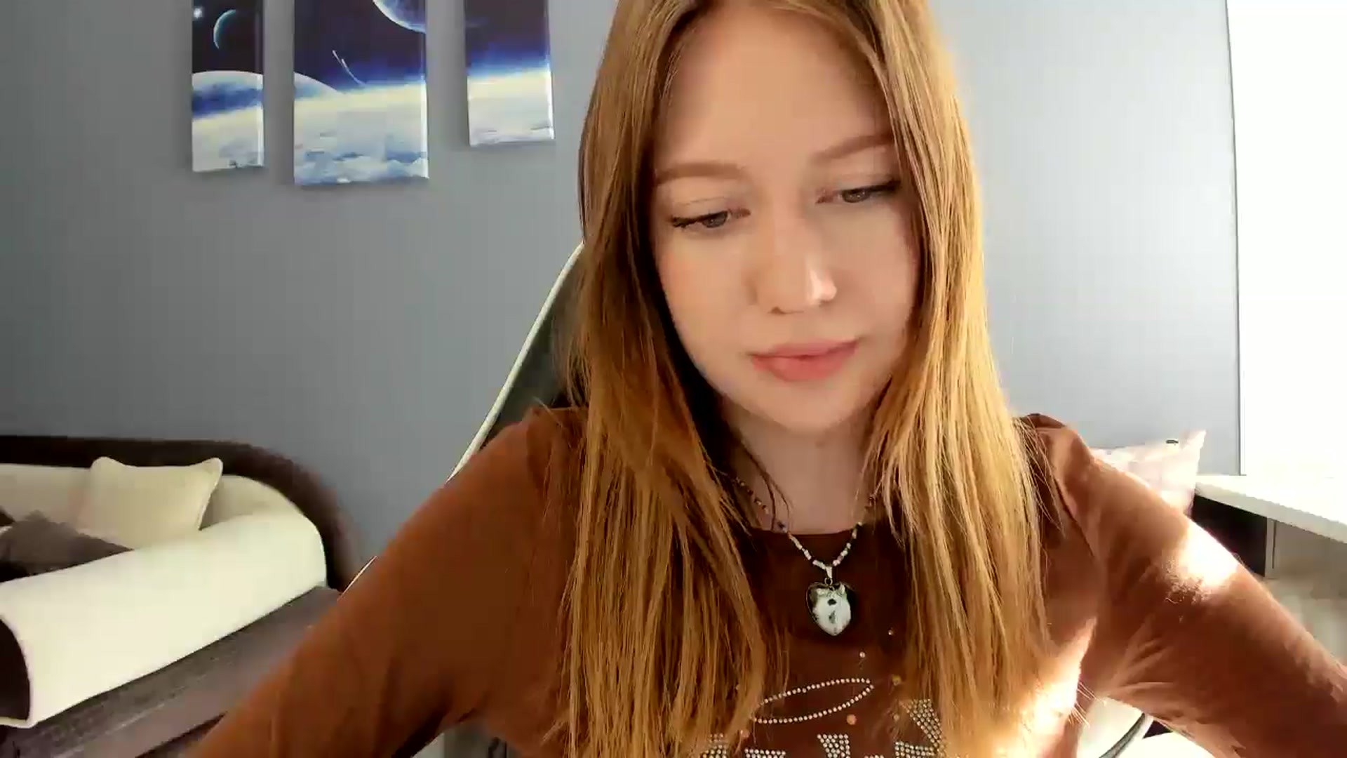 Gallery image thumbnail from RoboSasha's myfreecams stream on, 05/21/2025, 13:55 image 13 of 20