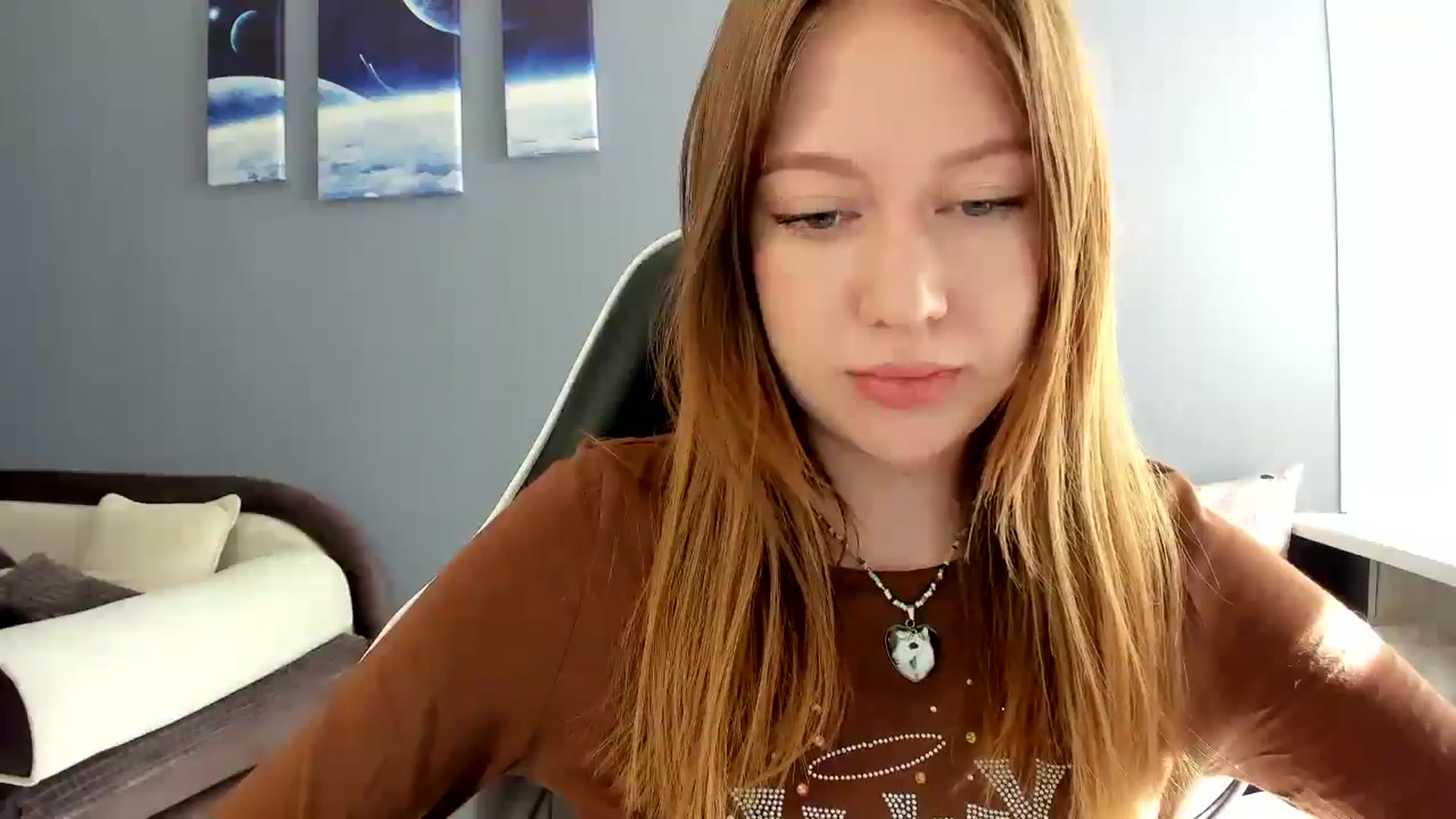 Gallery image thumbnail from RoboSasha's myfreecams stream on, 05/21/2025, 13:55 image 9 of 20