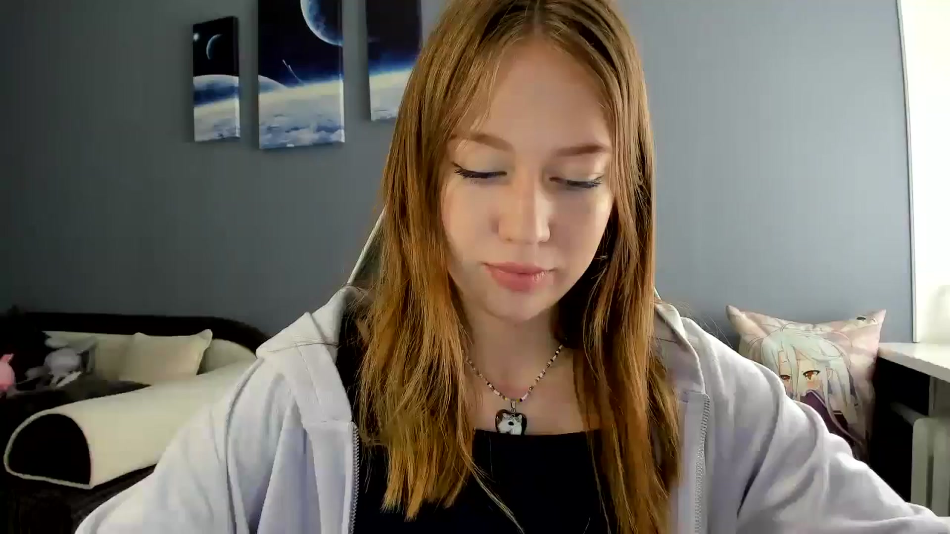 Gallery image thumbnail from RoboSasha's myfreecams stream on, 05/25/2025, 13:09 image 15 of 20