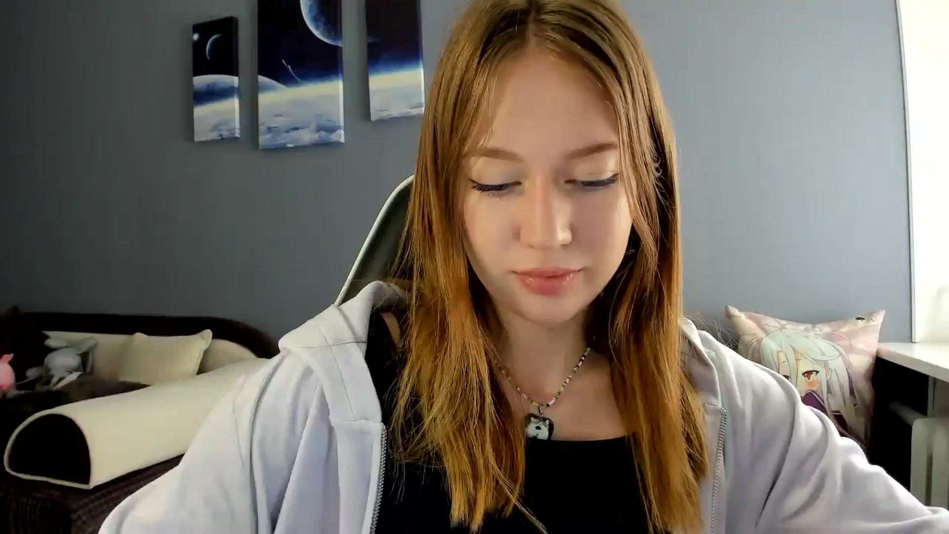 Gallery image thumbnail from RoboSasha's myfreecams stream on, 05/25/2025, 13:09 image 17 of 20