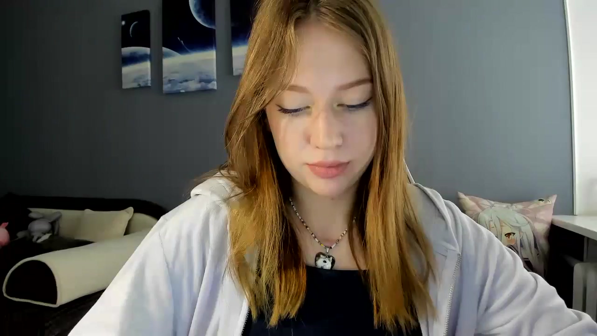 Gallery image thumbnail from RoboSasha's myfreecams stream on, 05/25/2025, 13:09 image 5 of 20