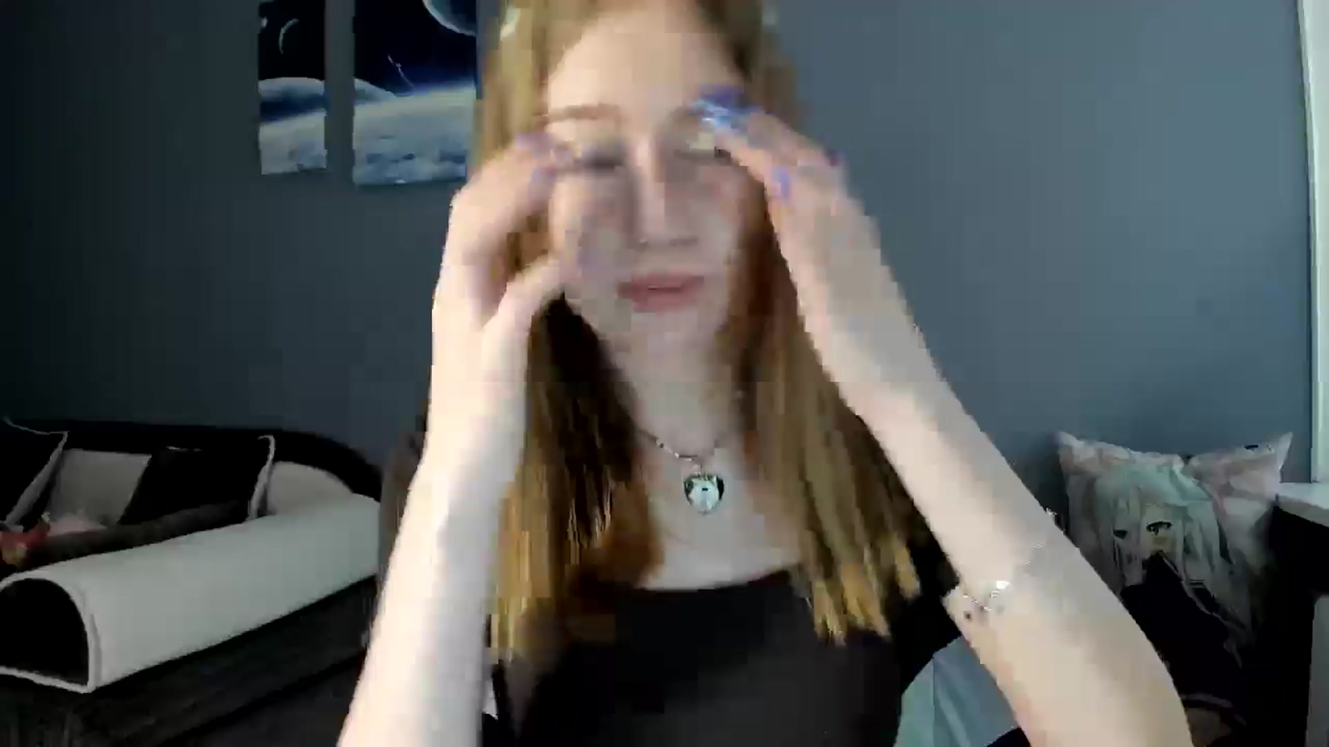 Gallery image thumbnail from RoboSasha's myfreecams stream on, 05/29/2025, 11:32 image 9 of 20