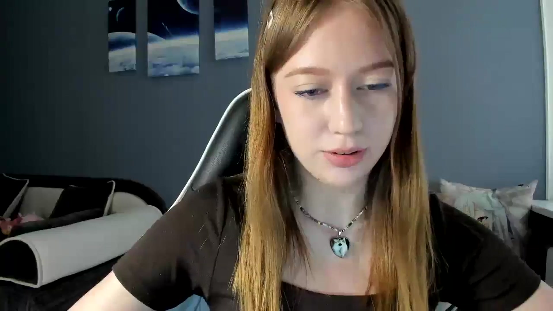 Gallery image thumbnail from RoboSasha's myfreecams stream on, 05/29/2025, 11:32 image 14 of 20
