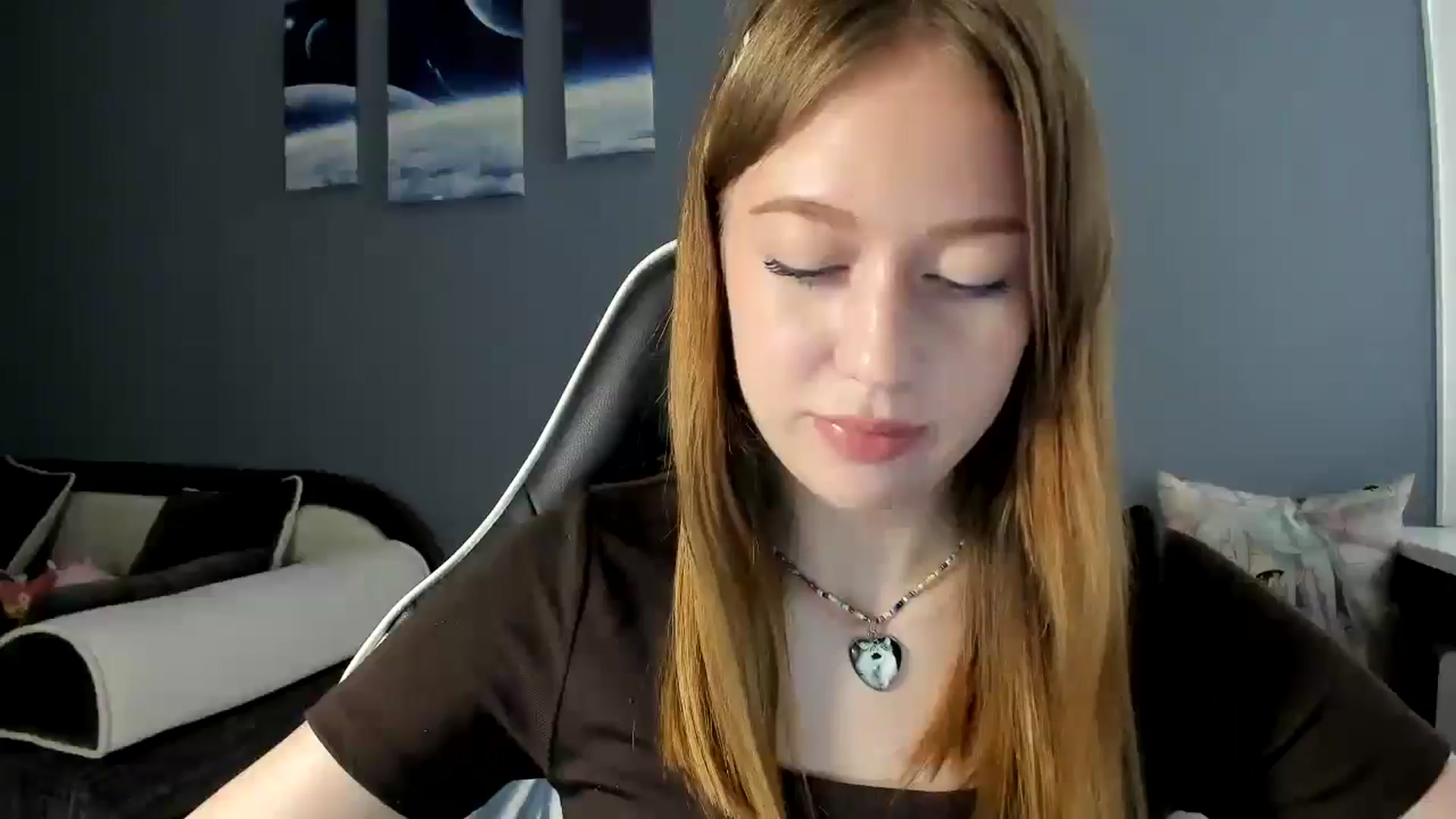 Gallery image thumbnail from RoboSasha's myfreecams stream on, 05/29/2025, 11:32 image 20 of 20