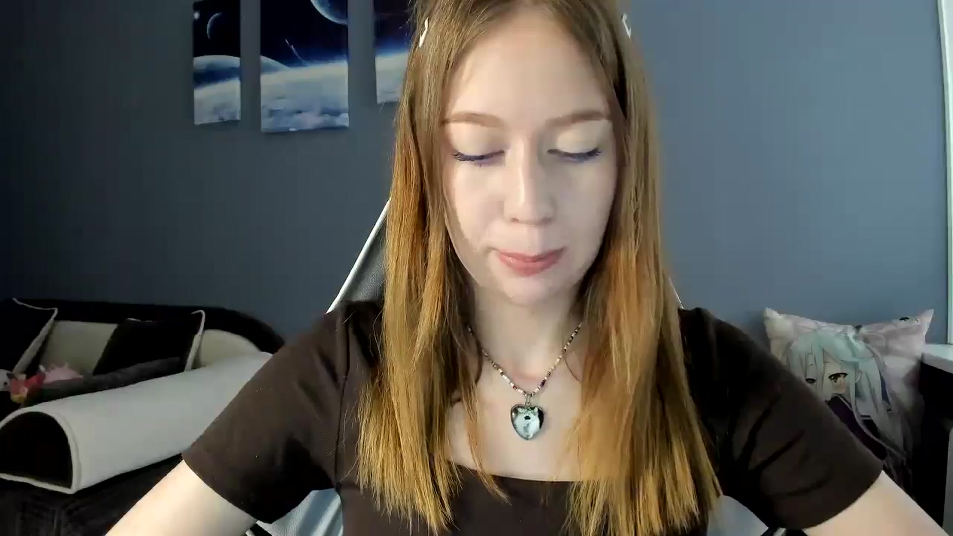 Gallery image thumbnail from RoboSasha's myfreecams stream on, 05/29/2025, 11:32 image 2 of 20