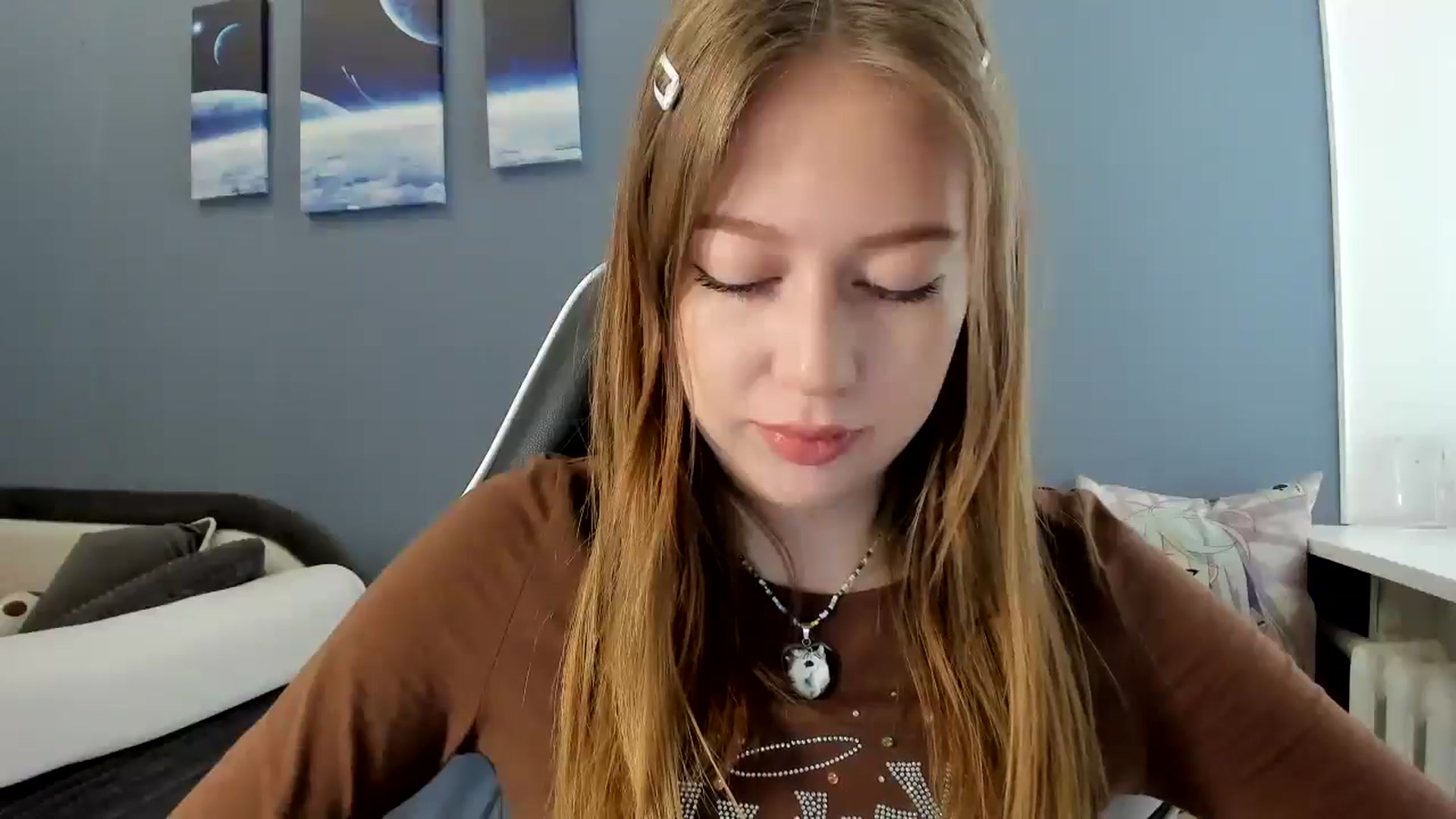Gallery image thumbnail from RoboSasha's myfreecams stream on, 06/01/2025, 12:18 image 3 of 20