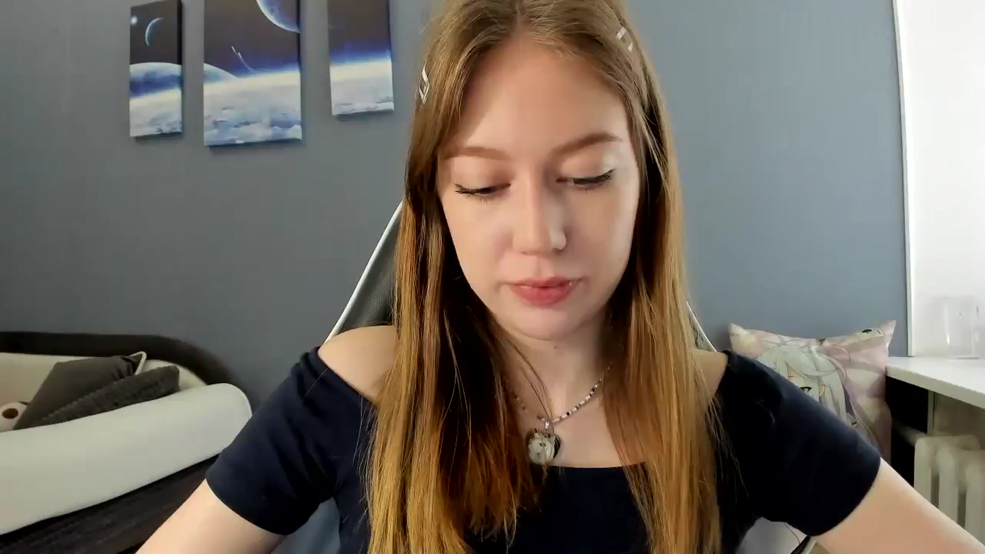 Gallery image thumbnail from RoboSasha's myfreecams stream on, 06/01/2025, 12:18 image 17 of 20